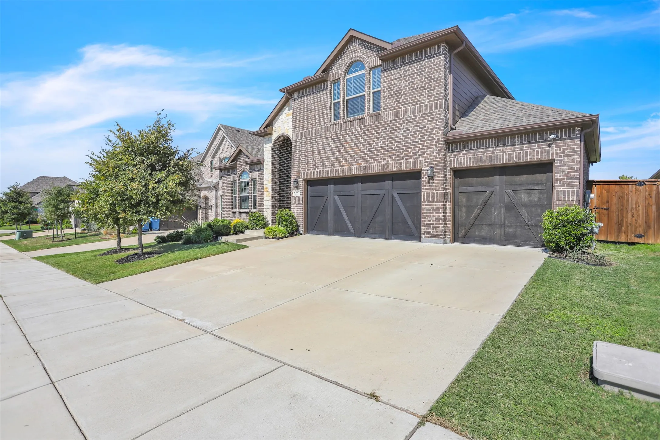 Single Family Residence For Sale in Rockwall County , 3522 Ridgecross Drive, Rockwall, Texas 75087, 4 Bedroom, 3 Bathroom, 3 Garage spaces, 2,889 Sqft, built in 2020, mls#21304291, Real Estate Agent in Rockwall, Homes For Sale in Rockwall county, Homes For Sale in Rockwall, Realtor in Rockwall Texas, Real Estate Brokerage Independent Realty Texas, Luminita Cordes Realtor