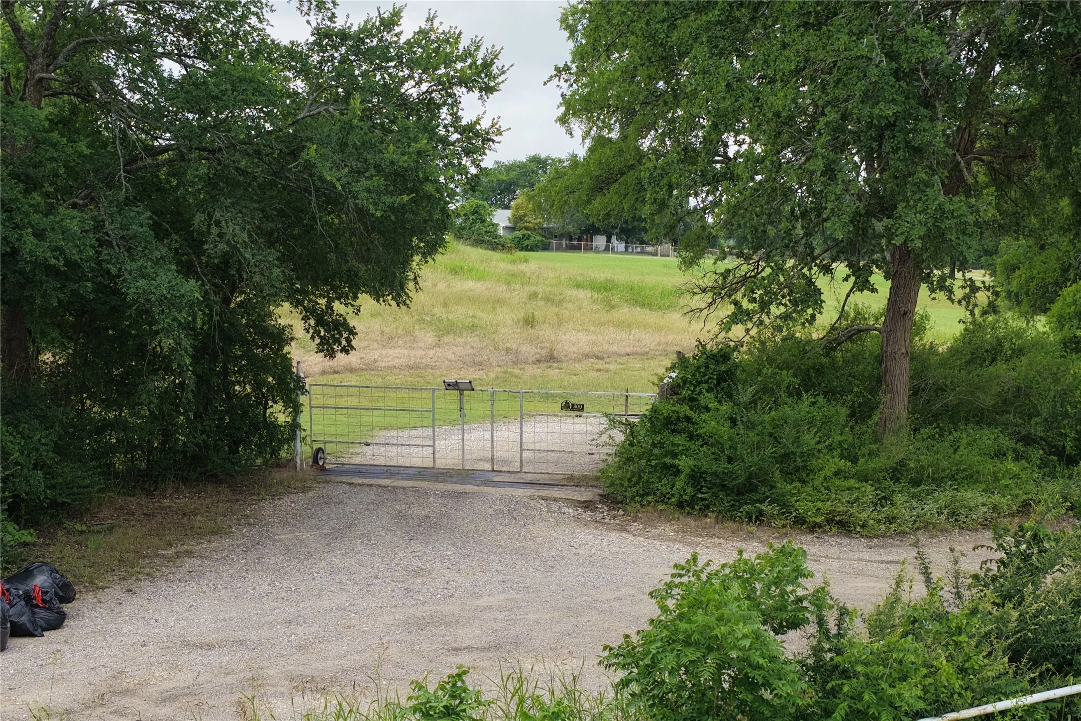 Ranch For Sale in Ellis County , 809 Stephenson Road, Red Oak, Texas 75154, 0, 0, Garage spaces, 0 Sqft, built in 0, Price $2,300,000, mls#21306224, Real Estate Agent in Red Oak, Homes For Sale in Ellis county, Homes For Sale in Red Oak, Realtor in Red Oak Texas, Real Estate Brokerage Independent Realty Texas, Luminita Cordes Realtor