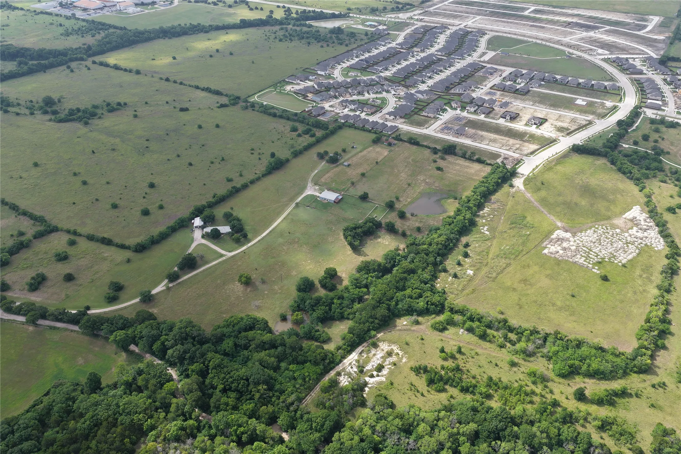 Ranch For Sale in Ellis County , 809 Stephenson Road, Red Oak, Texas 75154, 0, 0, Garage spaces, 0 Sqft, built in 0, Price $2,300,000, mls#21306224, Real Estate Agent in Red Oak, Homes For Sale in Ellis county, Homes For Sale in Red Oak, Realtor in Red Oak Texas, Real Estate Brokerage Independent Realty Texas, Luminita Cordes Realtor