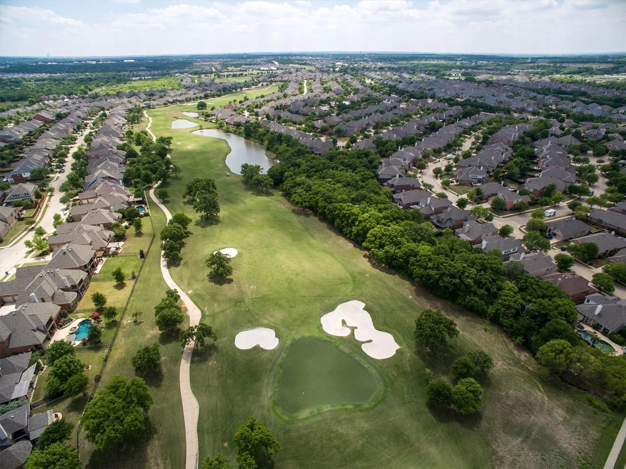 Single Family Residence For Sale in Denton County , 1148 Grant Avenue, Lantana, Texas 76226, 5 Bedroom, 3 Bathroom, 2 Garage spaces, 3,616 Sqft, built in 2013, mls#21299858, Real Estate Agent in Lantana, Homes For Sale in Denton county, Homes For Sale in Lantana, Realtor in Lantana Texas, Real Estate Brokerage Independent Realty Texas, Luminita Cordes Realtor
