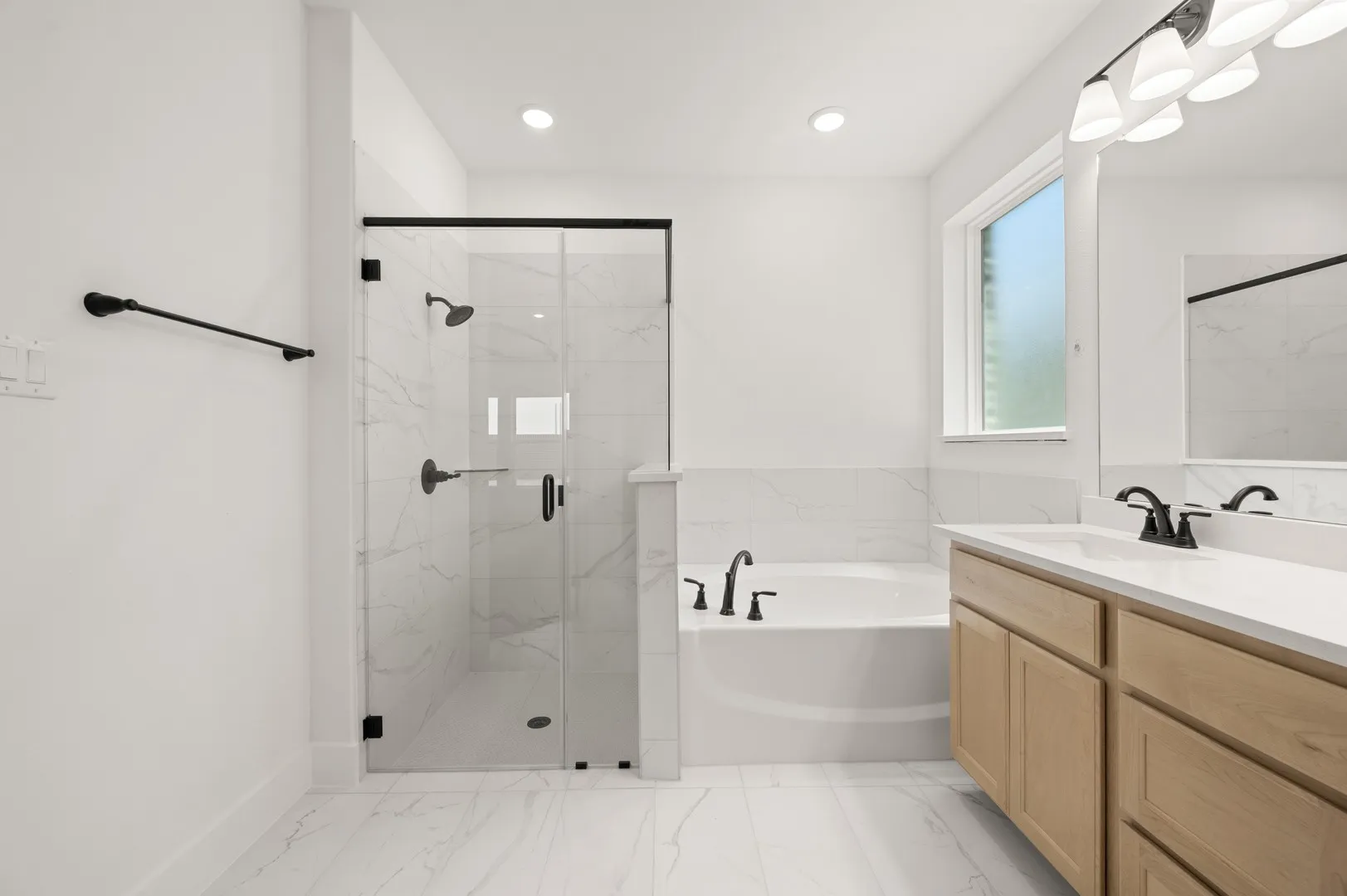 17261 Oxborough- Primary Suite-3