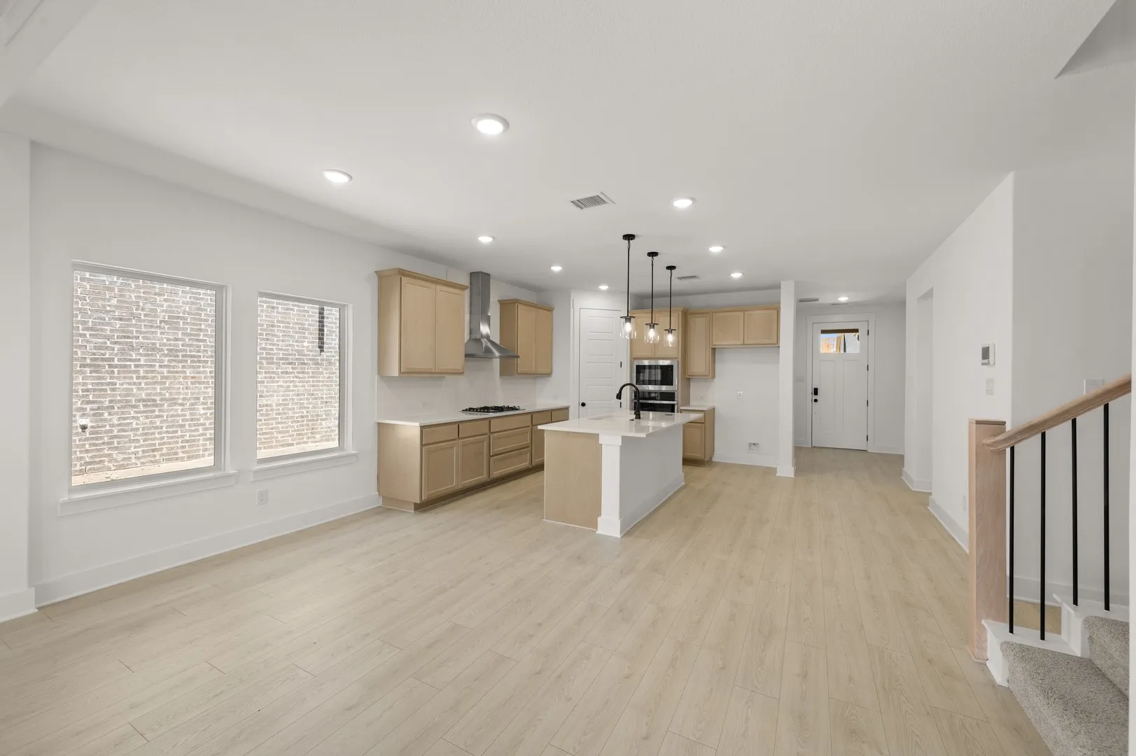 17261 Oxborough- DIning-2