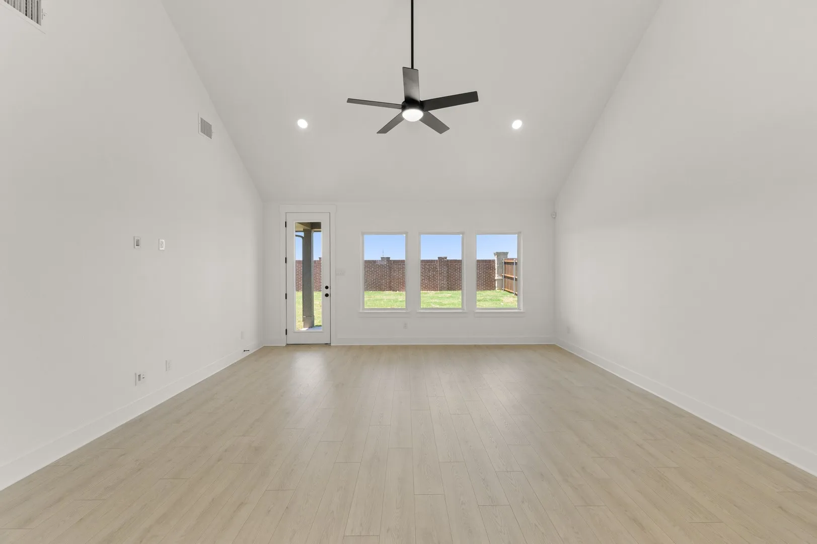 17261 Oxborough- Living Room-1