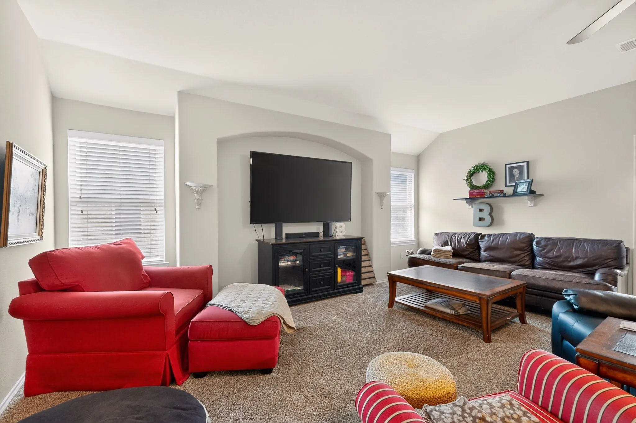 Single Family Residence For Sale in Collin County , 201 Sandy Creek Way, Mc Kinney, Texas 75072, 5 Bedroom, 4 Bathroom, 2 Garage spaces, 3,289 Sqft, built in 2014, mls#21304243, Real Estate Agent in Mc Kinney, Homes For Sale in Collin county, Homes For Sale in Mc Kinney, Realtor in Mc Kinney Texas, Real Estate Brokerage Independent Realty Texas, Luminita Cordes Realtor
