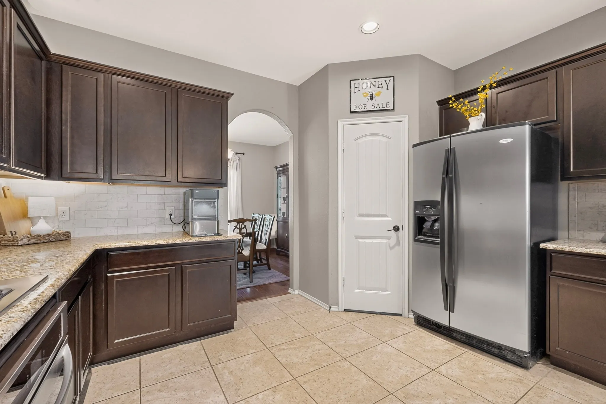 Single Family Residence For Sale in Collin County , 201 Sandy Creek Way, Mc Kinney, Texas 75072, 5 Bedroom, 4 Bathroom, 2 Garage spaces, 3,289 Sqft, built in 2014, mls#21304243, Real Estate Agent in Mc Kinney, Homes For Sale in Collin county, Homes For Sale in Mc Kinney, Realtor in Mc Kinney Texas, Real Estate Brokerage Independent Realty Texas, Luminita Cordes Realtor