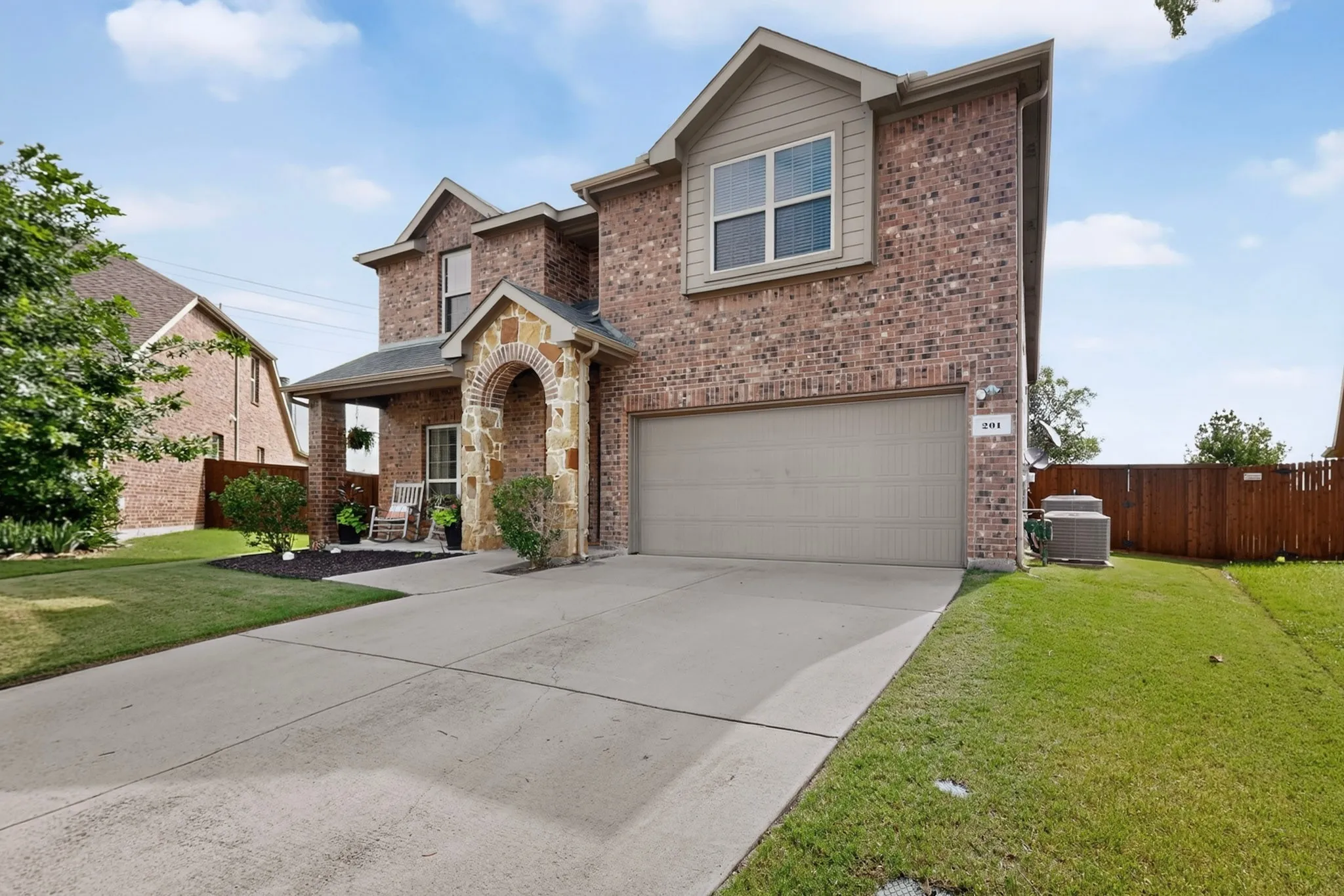 Single Family Residence For Sale in Collin County , 201 Sandy Creek Way, Mc Kinney, Texas 75072, 5 Bedroom, 4 Bathroom, 2 Garage spaces, 3,289 Sqft, built in 2014, mls#21304243, Real Estate Agent in Mc Kinney, Homes For Sale in Collin county, Homes For Sale in Mc Kinney, Realtor in Mc Kinney Texas, Real Estate Brokerage Independent Realty Texas, Luminita Cordes Realtor