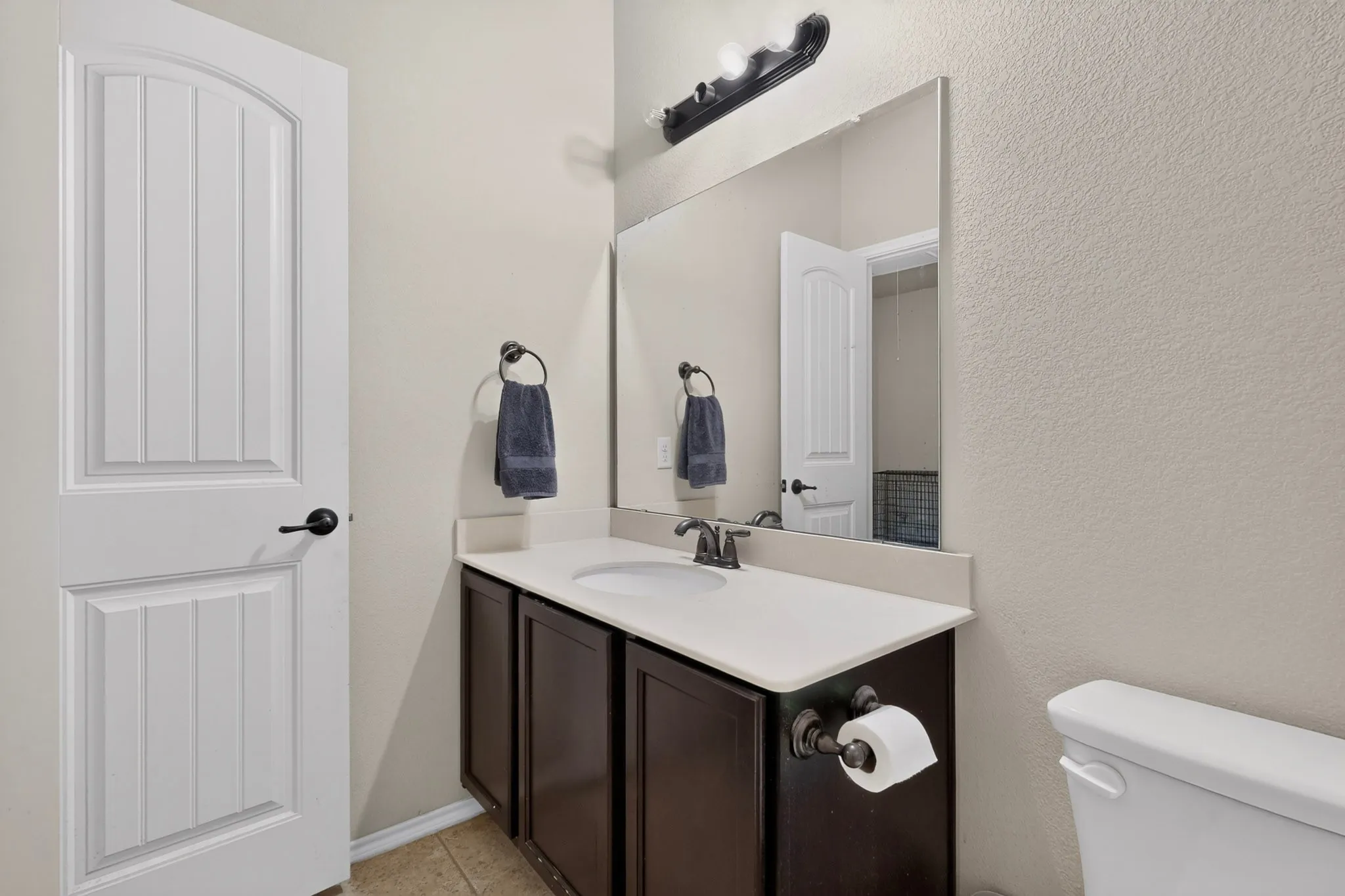 Single Family Residence For Sale in Collin County , 201 Sandy Creek Way, Mc Kinney, Texas 75072, 5 Bedroom, 4 Bathroom, 2 Garage spaces, 3,289 Sqft, built in 2014, mls#21304243, Real Estate Agent in Mc Kinney, Homes For Sale in Collin county, Homes For Sale in Mc Kinney, Realtor in Mc Kinney Texas, Real Estate Brokerage Independent Realty Texas, Luminita Cordes Realtor