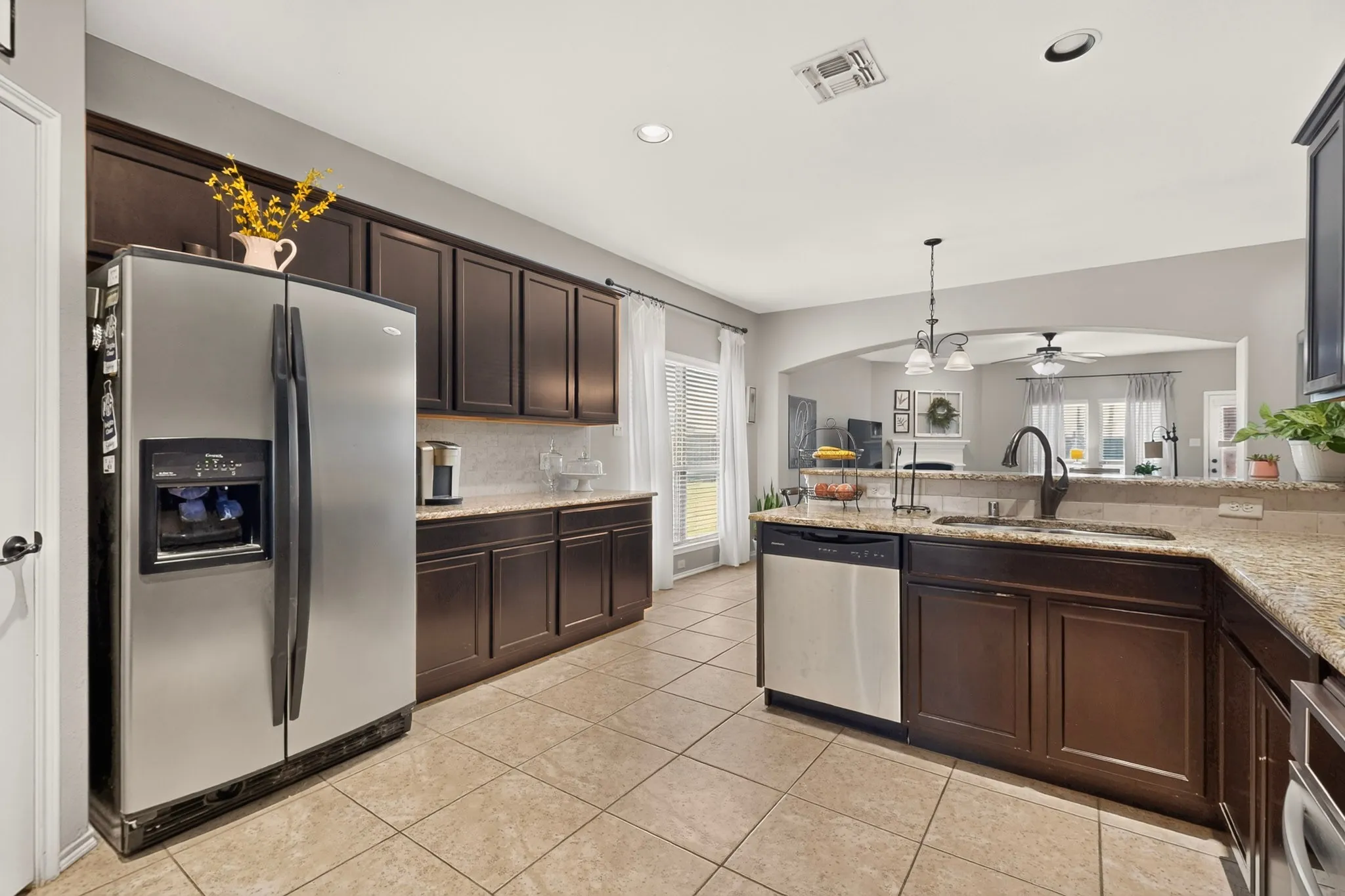 Single Family Residence For Sale in Collin County , 201 Sandy Creek Way, Mc Kinney, Texas 75072, 5 Bedroom, 4 Bathroom, 2 Garage spaces, 3,289 Sqft, built in 2014, mls#21304243, Real Estate Agent in Mc Kinney, Homes For Sale in Collin county, Homes For Sale in Mc Kinney, Realtor in Mc Kinney Texas, Real Estate Brokerage Independent Realty Texas, Luminita Cordes Realtor