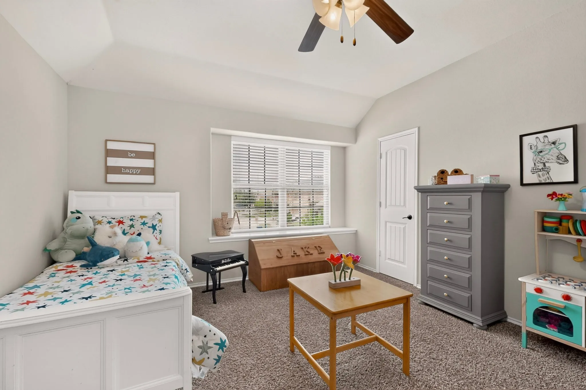 Single Family Residence For Sale in Collin County , 201 Sandy Creek Way, Mc Kinney, Texas 75072, 5 Bedroom, 4 Bathroom, 2 Garage spaces, 3,289 Sqft, built in 2014, mls#21304243, Real Estate Agent in Mc Kinney, Homes For Sale in Collin county, Homes For Sale in Mc Kinney, Realtor in Mc Kinney Texas, Real Estate Brokerage Independent Realty Texas, Luminita Cordes Realtor