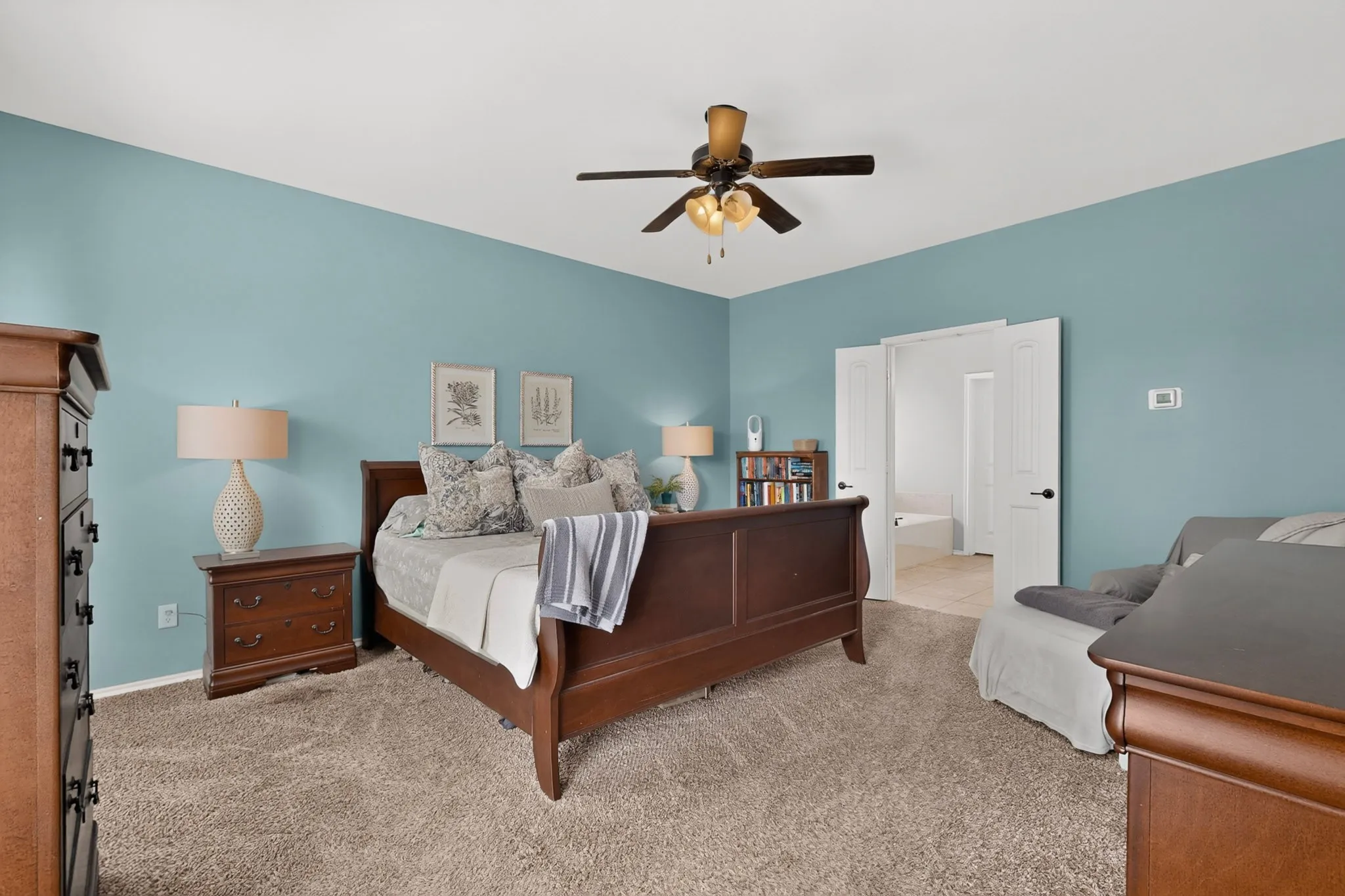 Single Family Residence For Sale in Collin County , 201 Sandy Creek Way, Mc Kinney, Texas 75072, 5 Bedroom, 4 Bathroom, 2 Garage spaces, 3,289 Sqft, built in 2014, mls#21304243, Real Estate Agent in Mc Kinney, Homes For Sale in Collin county, Homes For Sale in Mc Kinney, Realtor in Mc Kinney Texas, Real Estate Brokerage Independent Realty Texas, Luminita Cordes Realtor