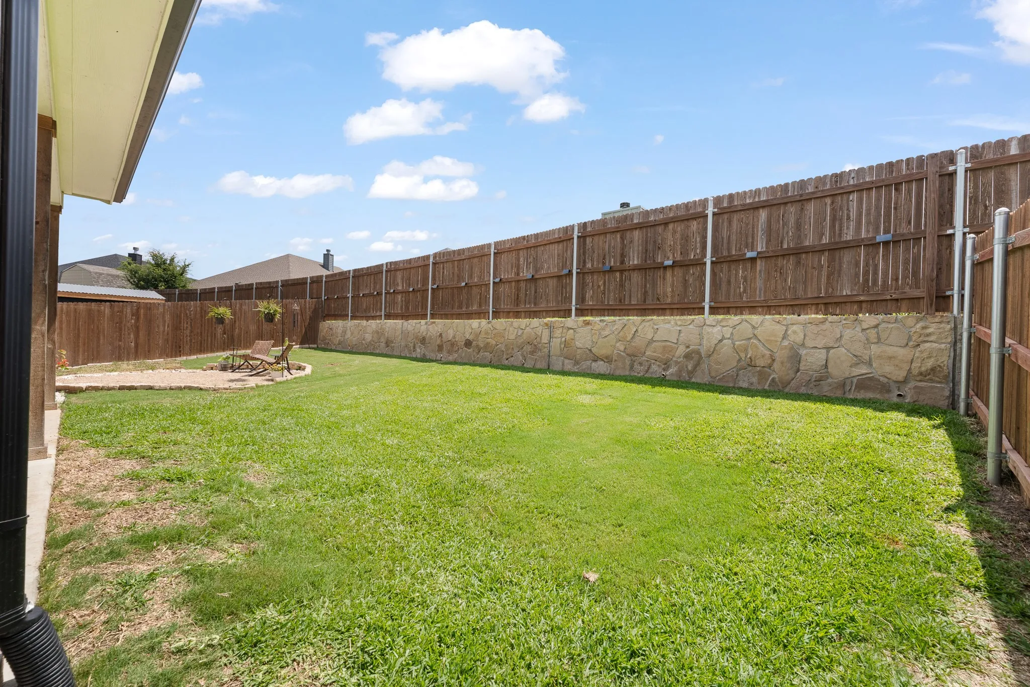 Single Family Residence For Sale in Johnson County , 120 William Lane, Godley, Texas 76044, 3 Bedroom, 3 Bathroom, 2 Garage spaces, 2,406 Sqft, built in 2023, mls#21304870, Real Estate Agent in Godley, Homes For Sale in Johnson county, Homes For Sale in Godley, Realtor in Godley Texas, Real Estate Brokerage Independent Realty Texas, Luminita Cordes Realtor