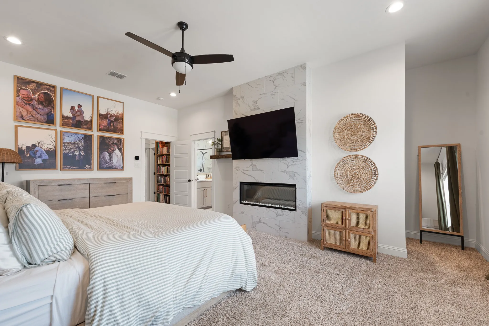 Single Family Residence For Sale in Johnson County , 120 William Lane, Godley, Texas 76044, 3 Bedroom, 3 Bathroom, 2 Garage spaces, 2,406 Sqft, built in 2023, mls#21304870, Real Estate Agent in Godley, Homes For Sale in Johnson county, Homes For Sale in Godley, Realtor in Godley Texas, Real Estate Brokerage Independent Realty Texas, Luminita Cordes Realtor