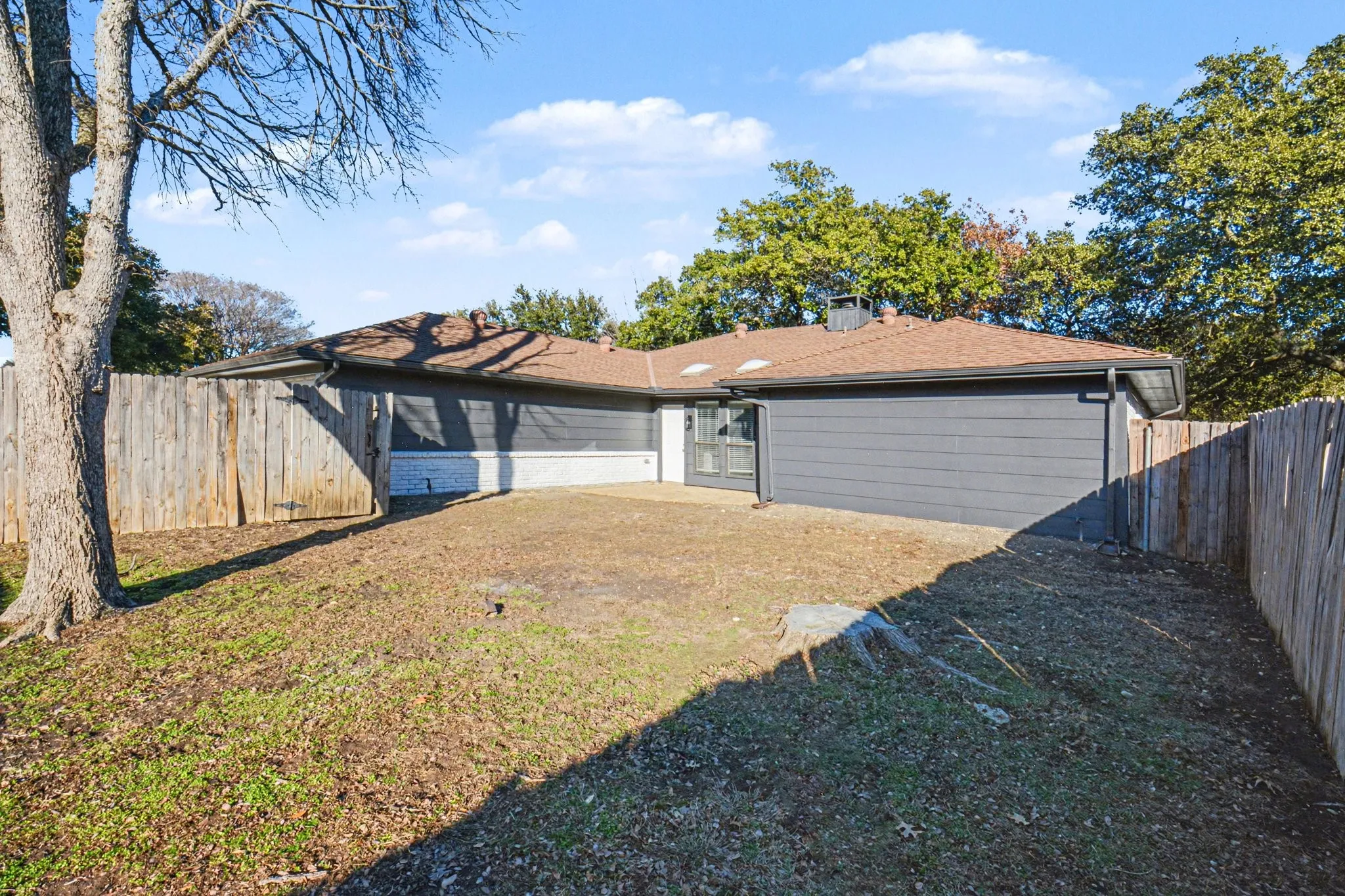 Single Family Residence For Sale in Collin County , 2313 Daybreak Trail, Plano, Texas 75093, 3 Bedroom, 2 Bathroom, 2 Garage spaces, 2,207 Sqft, built in 1979, mls#21306442, Real Estate Agent in Plano, Homes For Sale in Collin county, Homes For Sale in Plano, Realtor in Plano Texas, Real Estate Brokerage Independent Realty Texas, Luminita Cordes Realtor