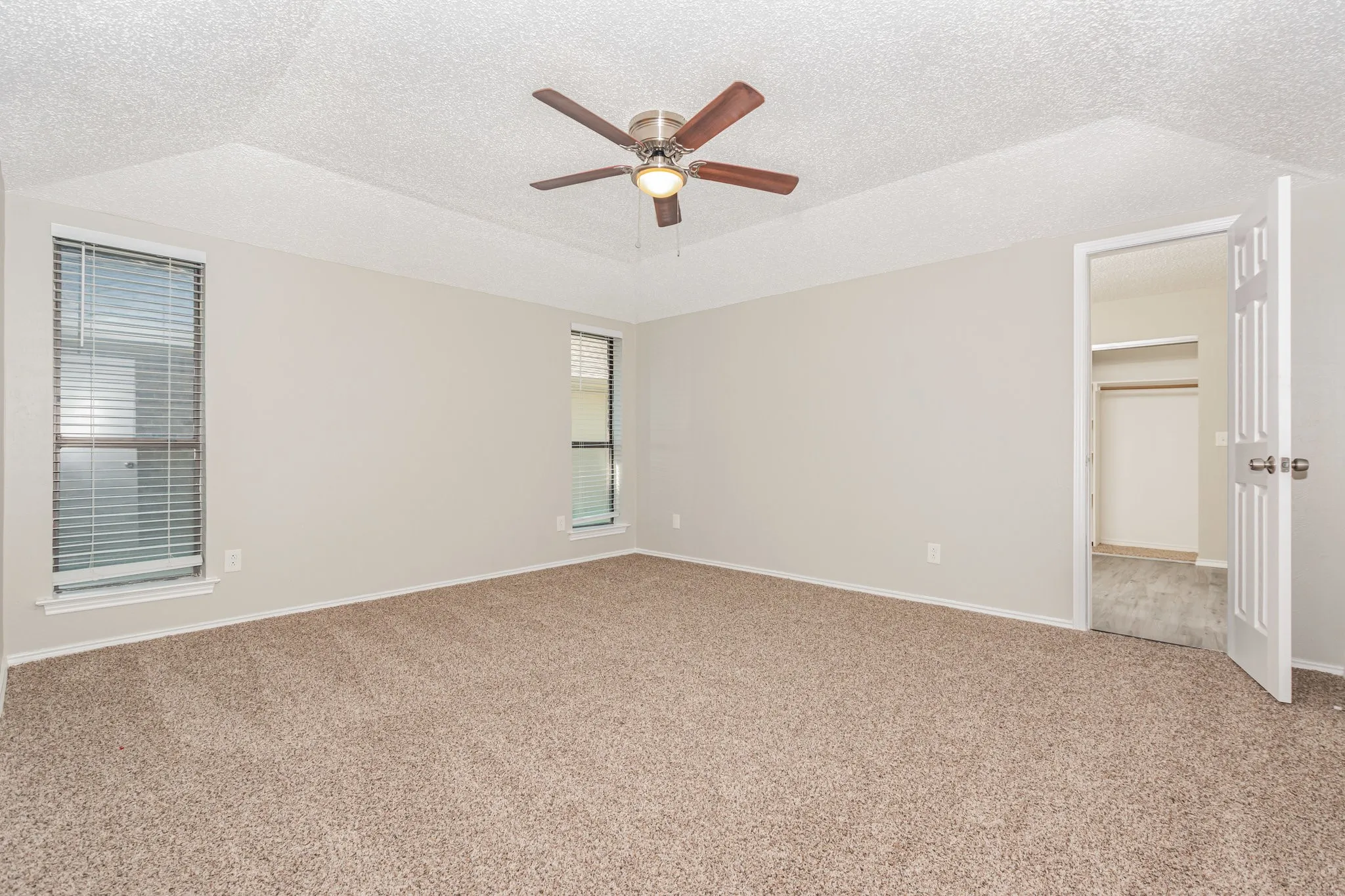Single Family Residence For Sale in Collin County , 2313 Daybreak Trail, Plano, Texas 75093, 3 Bedroom, 2 Bathroom, 2 Garage spaces, 2,207 Sqft, built in 1979, mls#21306442, Real Estate Agent in Plano, Homes For Sale in Collin county, Homes For Sale in Plano, Realtor in Plano Texas, Real Estate Brokerage Independent Realty Texas, Luminita Cordes Realtor