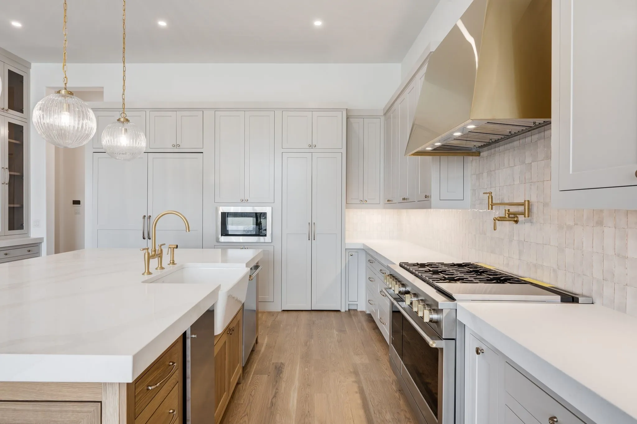 Single Family Residence For Sale in Tarrant County , 10621 Arrowhead Point Drive, Fort Worth, Texas 76179, 6 Bedroom, 7 Bathroom, 3 Garage spaces, 6,764 Sqft, built in 2026, mls#21306547, Real Estate Agent in Fort Worth, Homes For Sale in Tarrant county, Homes For Sale in Fort Worth, Realtor in Fort Worth Texas, Real Estate Brokerage Independent Realty Texas, Luminita Cordes Realtor
