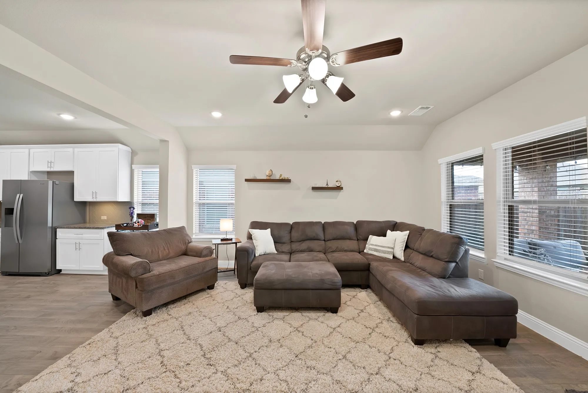Single Family Residence For Sale in Kaufman County , 2299 Templin Avenue, Forney, Texas 75126, 3 Bedroom, 2 Bathroom, 2 Garage spaces, 1,746 Sqft, built in 2020, mls#21290073, Real Estate Agent in Forney, Homes For Sale in Kaufman county, Homes For Sale in Forney, Realtor in Forney Texas, Real Estate Brokerage Independent Realty Texas, Luminita Cordes Realtor