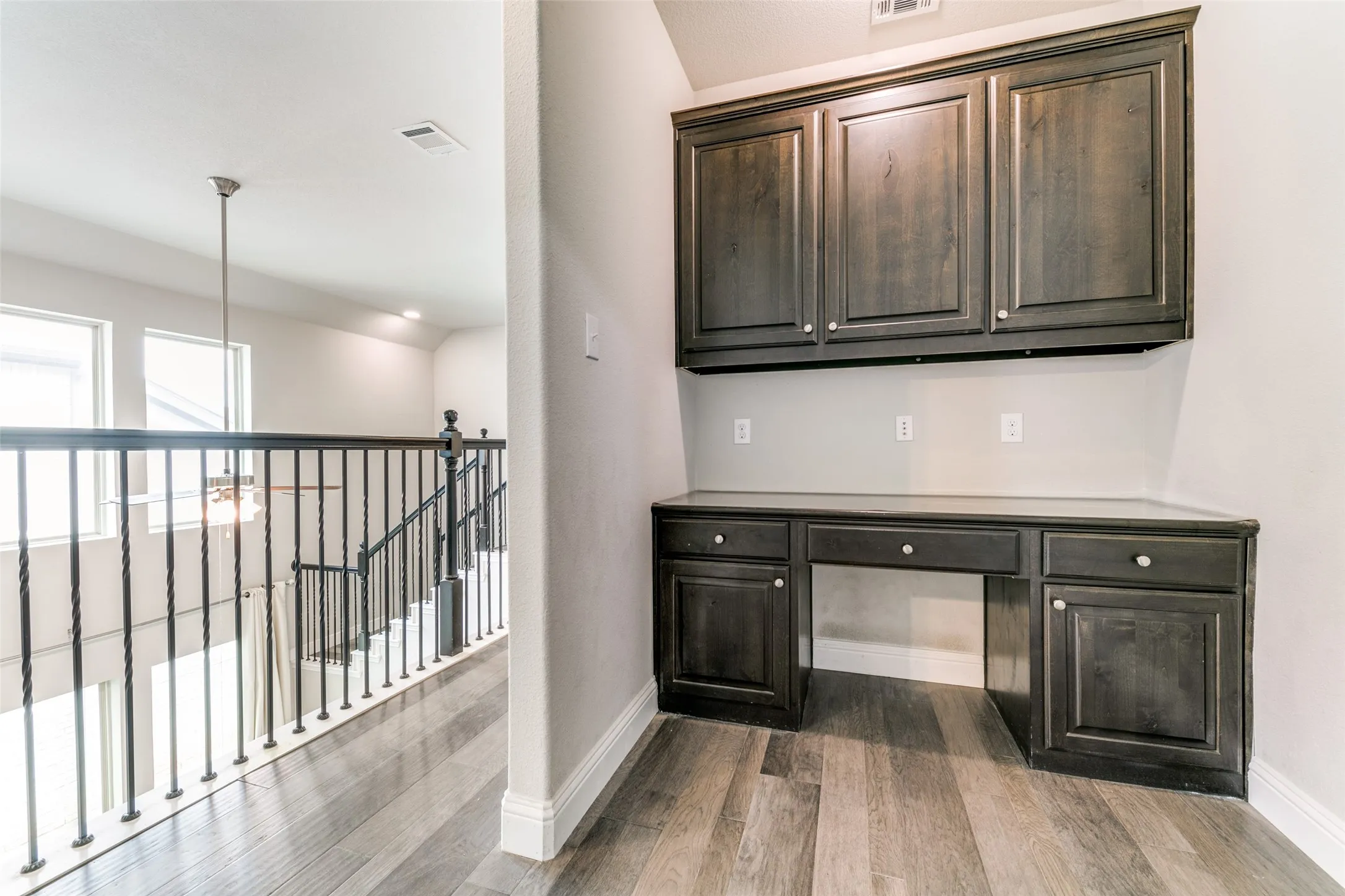Single Family Residence For Rent in Collin County , 17660 Sequoia Drive, Dallas, Texas 75252, 4 Bedroom, 4 Bathroom, 2 Garage spaces, 2,879 Sqft, built in 2018, mls#21305202, Real Estate Agent in Dallas, Homes For Rent in Collin county, Homes For Rent in Dallas, Realtor in Dallas Texas, Real Estate Brokerage Independent Realty Texas, Luminita Cordes Realtor