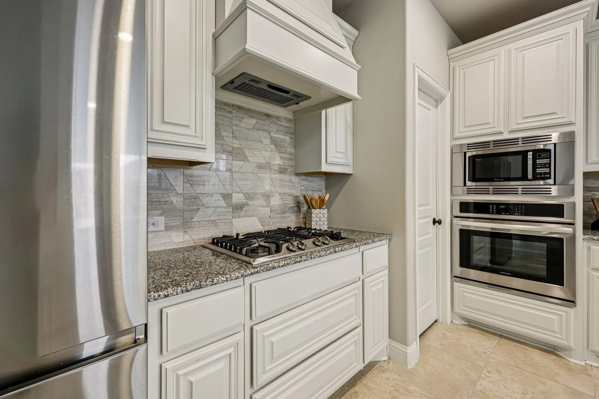 Single Family Residence For Sale in Collin County , 1205 Rockridge Trail, Anna, Texas 75409, 4 Bedroom, 3 Bathroom, 2 Garage spaces, 3,011 Sqft, built in 2019, mls#21306225, Real Estate Agent in Anna, Homes For Sale in Collin county, Homes For Sale in Anna, Realtor in Anna Texas, Real Estate Brokerage Independent Realty Texas, Luminita Cordes Realtor