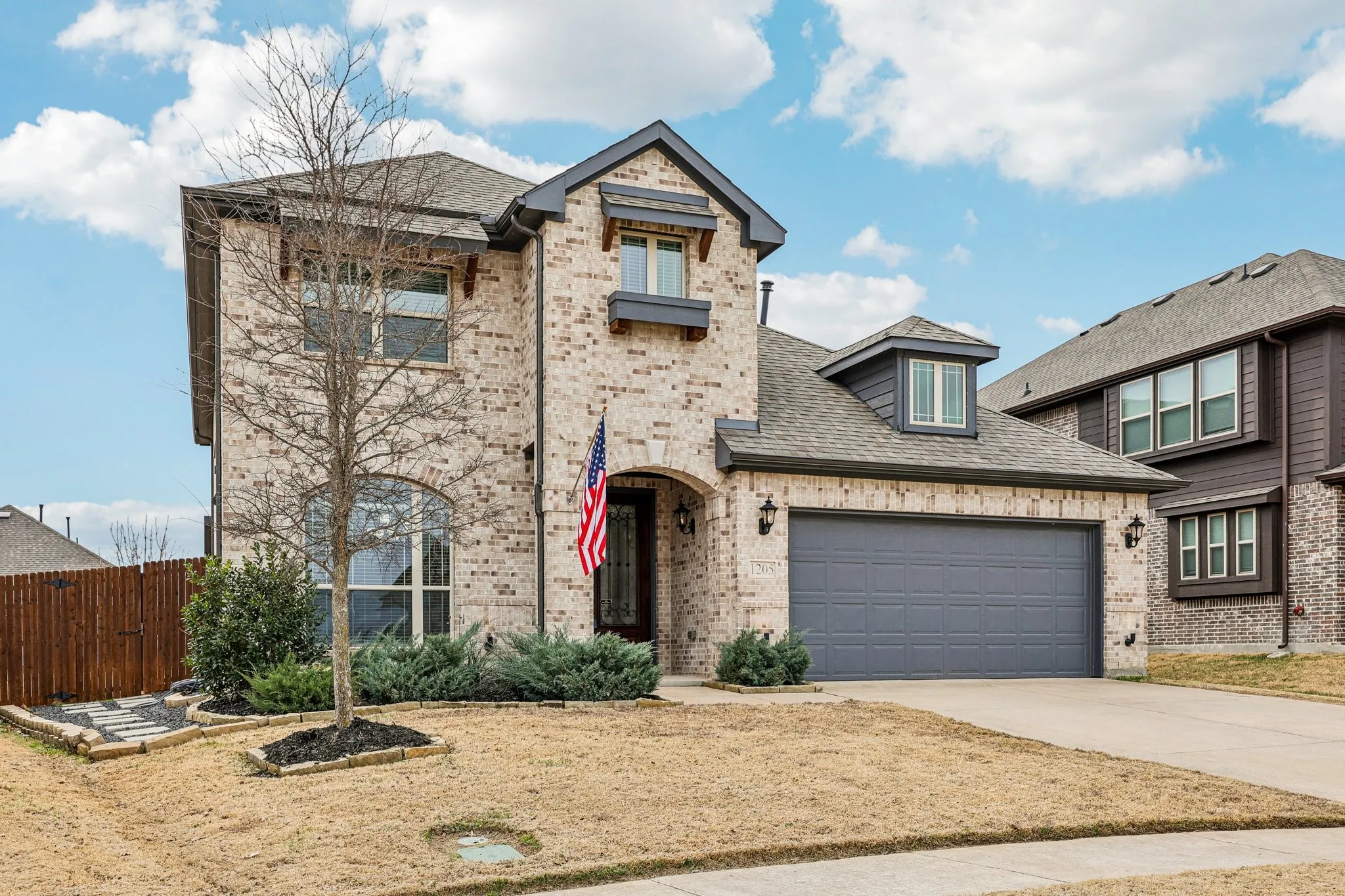 Single Family Residence For Sale in Collin County , 1205 Rockridge Trail, Anna, Texas 75409, 4 Bedroom, 3 Bathroom, 2 Garage spaces, 3,011 Sqft, built in 2019, mls#21306225, Real Estate Agent in Anna, Homes For Sale in Collin county, Homes For Sale in Anna, Realtor in Anna Texas, Real Estate Brokerage Independent Realty Texas, Luminita Cordes Realtor