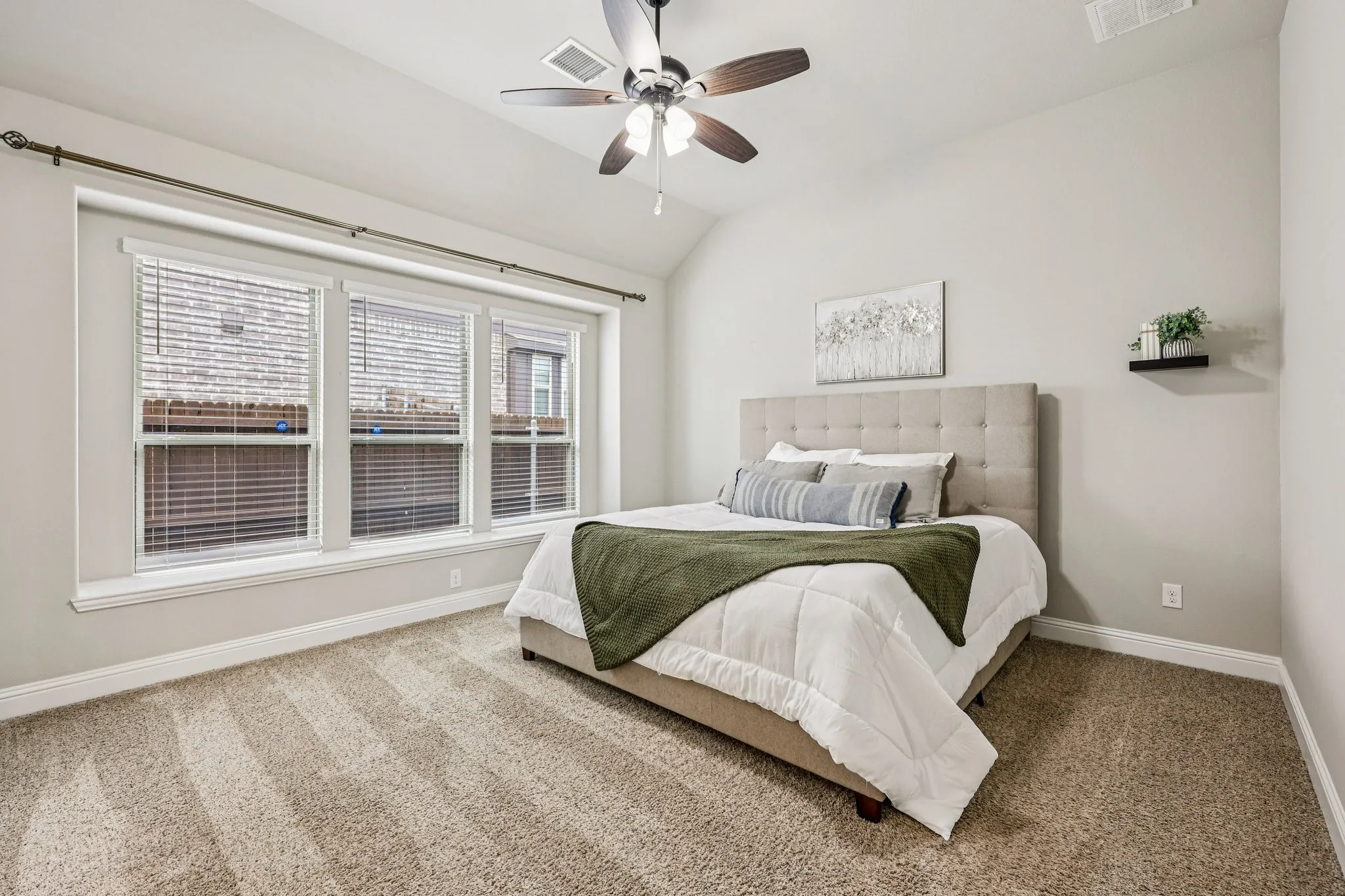 Single Family Residence For Sale in Collin County , 1205 Rockridge Trail, Anna, Texas 75409, 4 Bedroom, 3 Bathroom, 2 Garage spaces, 3,011 Sqft, built in 2019, mls#21306225, Real Estate Agent in Anna, Homes For Sale in Collin county, Homes For Sale in Anna, Realtor in Anna Texas, Real Estate Brokerage Independent Realty Texas, Luminita Cordes Realtor