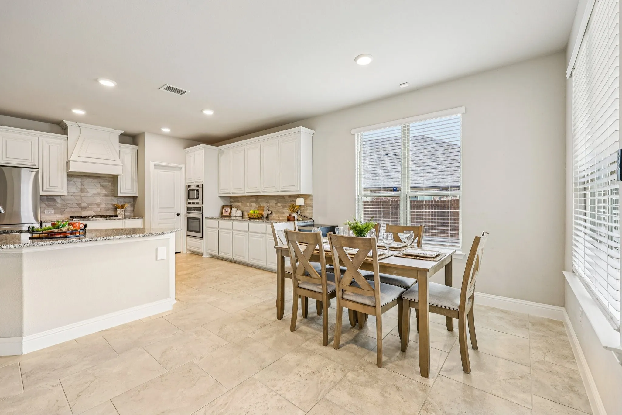 Single Family Residence For Sale in Collin County , 1205 Rockridge Trail, Anna, Texas 75409, 4 Bedroom, 3 Bathroom, 2 Garage spaces, 3,011 Sqft, built in 2019, mls#21306225, Real Estate Agent in Anna, Homes For Sale in Collin county, Homes For Sale in Anna, Realtor in Anna Texas, Real Estate Brokerage Independent Realty Texas, Luminita Cordes Realtor