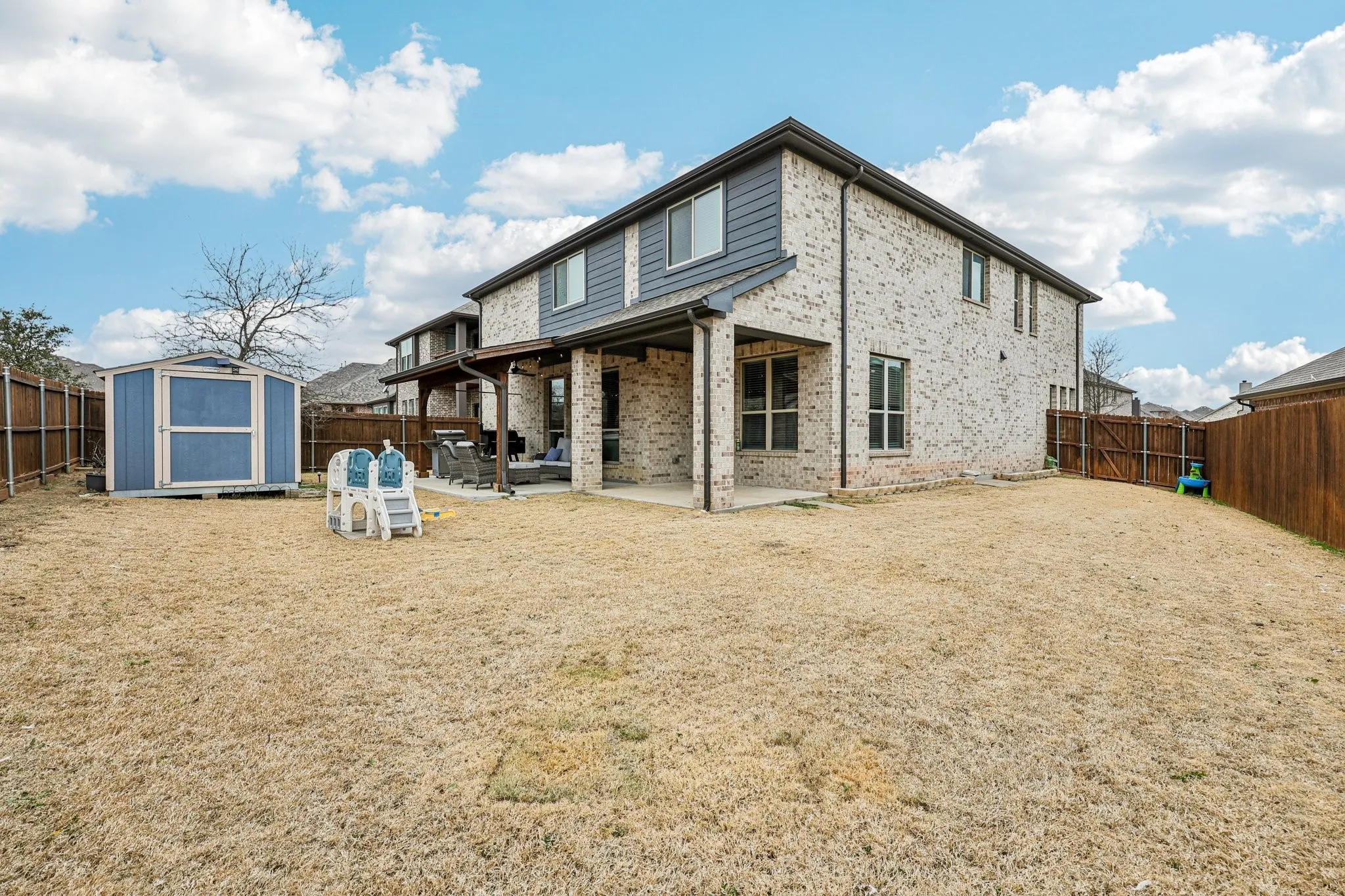 Single Family Residence For Sale in Collin County , 1205 Rockridge Trail, Anna, Texas 75409, 4 Bedroom, 3 Bathroom, 2 Garage spaces, 3,011 Sqft, built in 2019, mls#21306225, Real Estate Agent in Anna, Homes For Sale in Collin county, Homes For Sale in Anna, Realtor in Anna Texas, Real Estate Brokerage Independent Realty Texas, Luminita Cordes Realtor