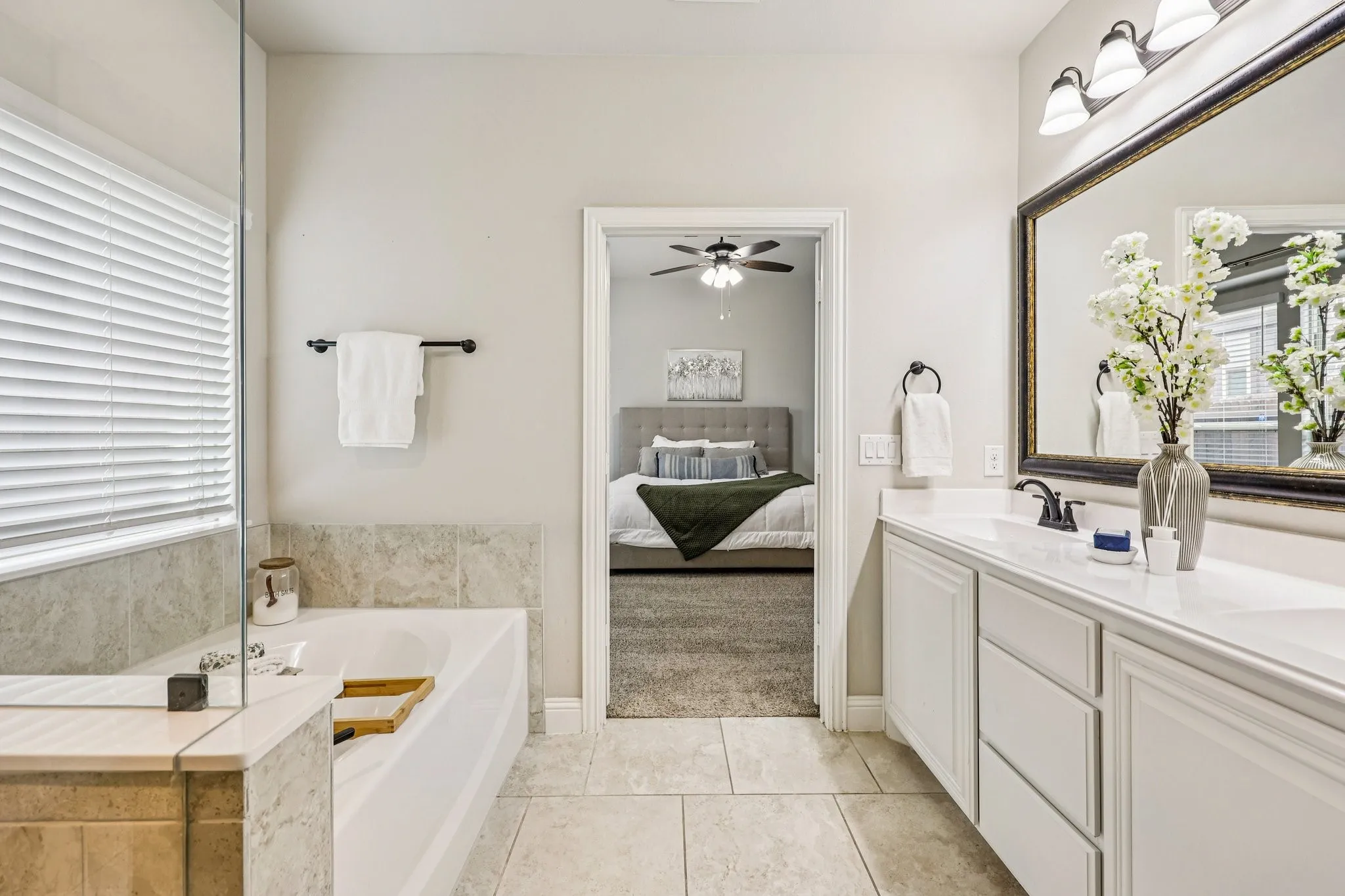 Single Family Residence For Sale in Collin County , 1205 Rockridge Trail, Anna, Texas 75409, 4 Bedroom, 3 Bathroom, 2 Garage spaces, 3,011 Sqft, built in 2019, mls#21306225, Real Estate Agent in Anna, Homes For Sale in Collin county, Homes For Sale in Anna, Realtor in Anna Texas, Real Estate Brokerage Independent Realty Texas, Luminita Cordes Realtor