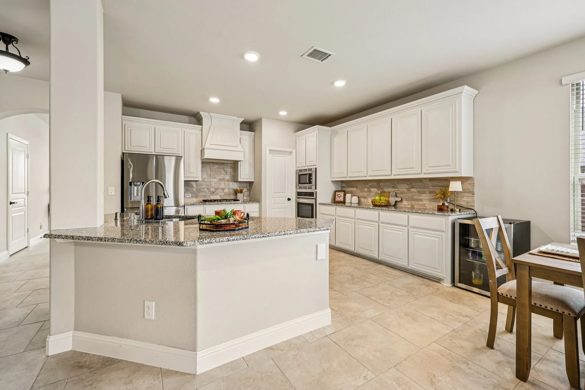 Single Family Residence For Sale in Collin County , 1205 Rockridge Trail, Anna, Texas 75409, 4 Bedroom, 3 Bathroom, 2 Garage spaces, 3,011 Sqft, built in 2019, mls#21306225, Real Estate Agent in Anna, Homes For Sale in Collin county, Homes For Sale in Anna, Realtor in Anna Texas, Real Estate Brokerage Independent Realty Texas, Luminita Cordes Realtor