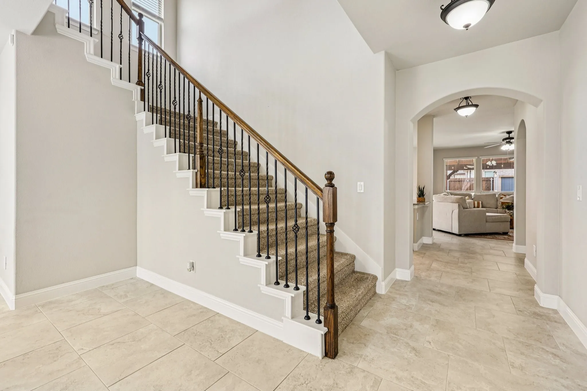 Single Family Residence For Sale in Collin County , 1205 Rockridge Trail, Anna, Texas 75409, 4 Bedroom, 3 Bathroom, 2 Garage spaces, 3,011 Sqft, built in 2019, mls#21306225, Real Estate Agent in Anna, Homes For Sale in Collin county, Homes For Sale in Anna, Realtor in Anna Texas, Real Estate Brokerage Independent Realty Texas, Luminita Cordes Realtor