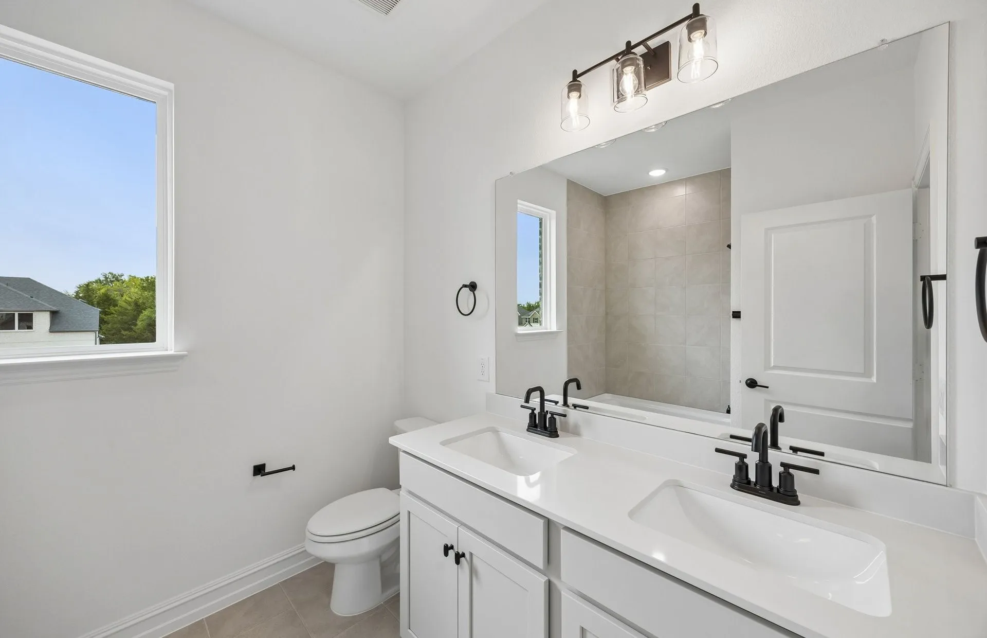 Secondary bath with double vanity