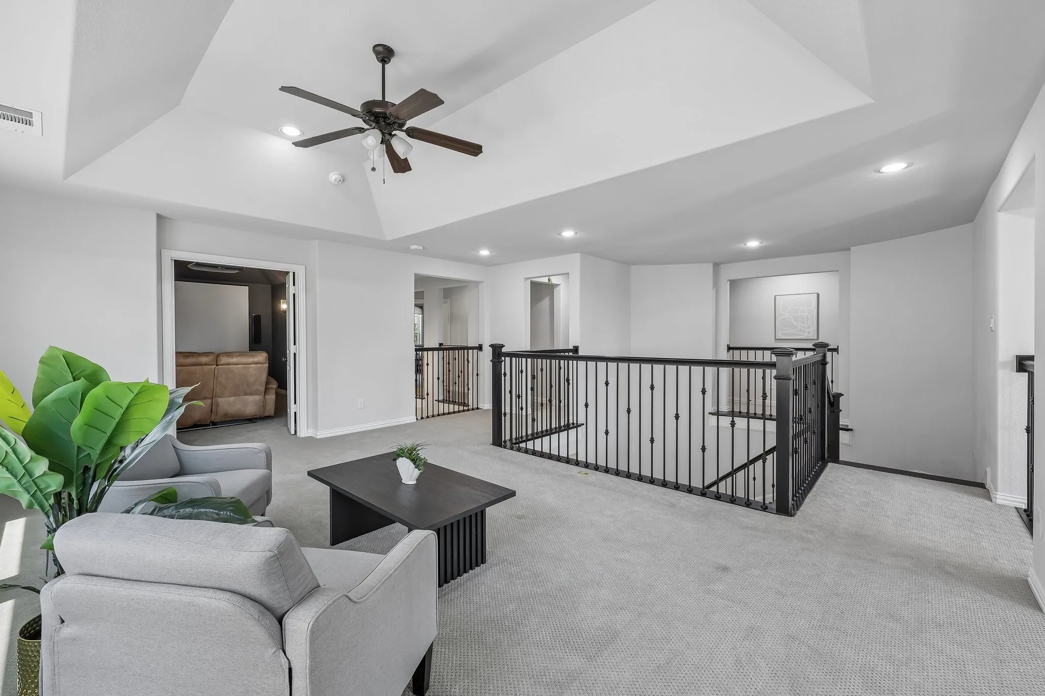 Huge Game Room or Flex area