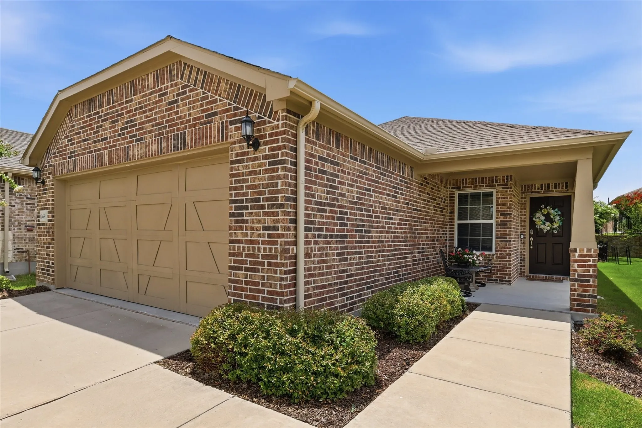 Single Family Residence For Sale in Denton County , 1268 Revolution Drive, Little Elm, Texas 76227, 2 Bedroom, 2 Bathroom, 2 Garage spaces, 1,607 Sqft, built in 2021, mls#21306375, Real Estate Agent in Little Elm, Homes For Sale in Denton county, Homes For Sale in Little Elm, Realtor in Little Elm Texas, Real Estate Brokerage Independent Realty Texas, Luminita Cordes Realtor