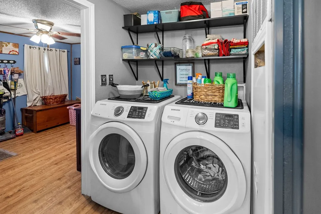 Laundry nook with utility room attached