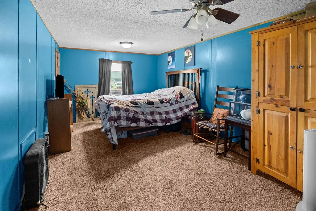 Split-bedroom plan for privacy.  Each of the secondary bedrooms are 17x10, with two closets plus ceiling fans