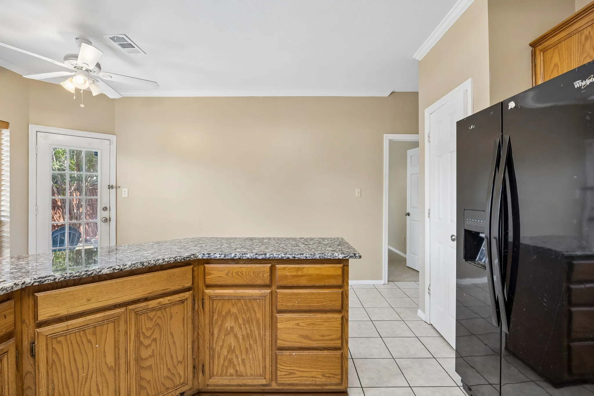 Single Family Residence For Sale in Collin County , 424 Graham Lane, Wylie, Texas 75098, 4 Bedroom, 3 Bathroom, 2 Garage spaces, 1,900 Sqft, built in 1992, mls#21302392, Real Estate Agent in Wylie, Homes For Sale in Collin county, Homes For Sale in Wylie, Realtor in Wylie Texas, Real Estate Brokerage Independent Realty Texas, Luminita Cordes Realtor