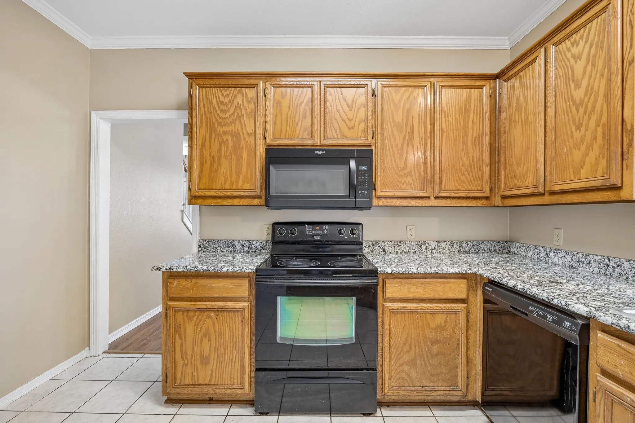 Single Family Residence For Sale in Collin County , 424 Graham Lane, Wylie, Texas 75098, 4 Bedroom, 3 Bathroom, 2 Garage spaces, 1,900 Sqft, built in 1992, mls#21302392, Real Estate Agent in Wylie, Homes For Sale in Collin county, Homes For Sale in Wylie, Realtor in Wylie Texas, Real Estate Brokerage Independent Realty Texas, Luminita Cordes Realtor