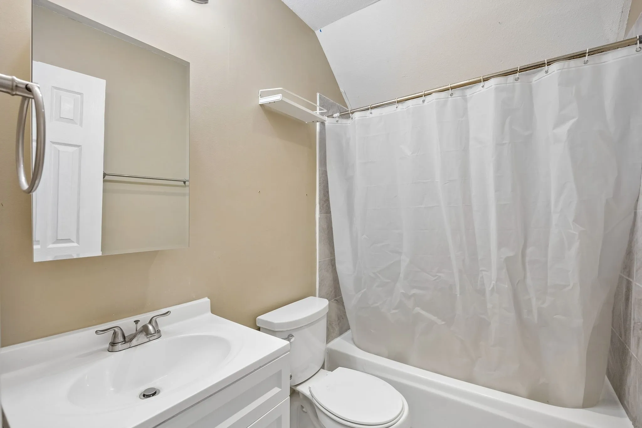 Full Bath