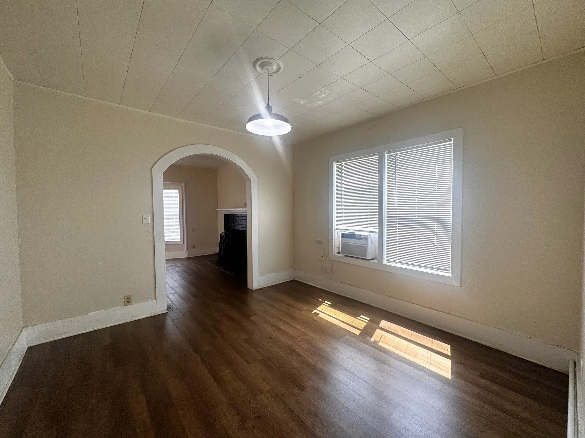 Single Family Residence For Sale in Titus County , 414 W 4th Street, Mt Pleasant, Texas 75455, 3 Bedrooms, 1 Bathroom, Garage spaces, 1,362 Sqft, built in 1939, Price $170,000, mls#21306622, Real Estate Agent in Mt Pleasant, Homes For Sale in Titus county, Homes For Sale in Mt Pleasant, Realtor in Mt Pleasant Texas, Real Estate Brokerage Independent Realty Texas, Luminita Cordes Realtor