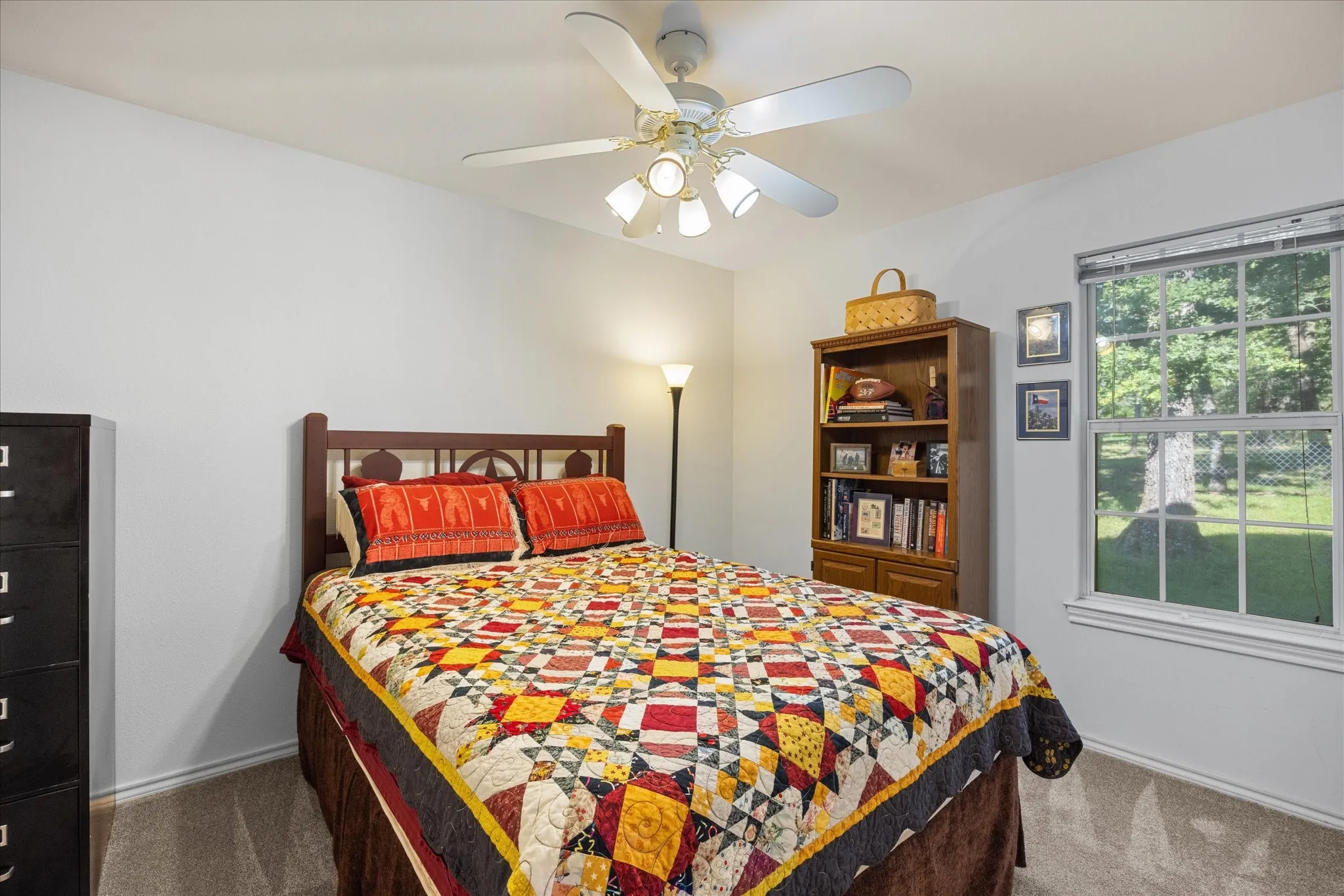 Single Family Residence For Sale in Hood County , 15403 Mule Branch Court, Lipan, Texas 76462, 3 Bedroom, 2 Bathroom, 3 Garage spaces, 1,836 Sqft, built in 1995, mls#21306356, Real Estate Agent in Lipan, Homes For Sale in Hood county, Homes For Sale in Lipan, Realtor in Lipan Texas, Real Estate Brokerage Independent Realty Texas, Luminita Cordes Realtor
