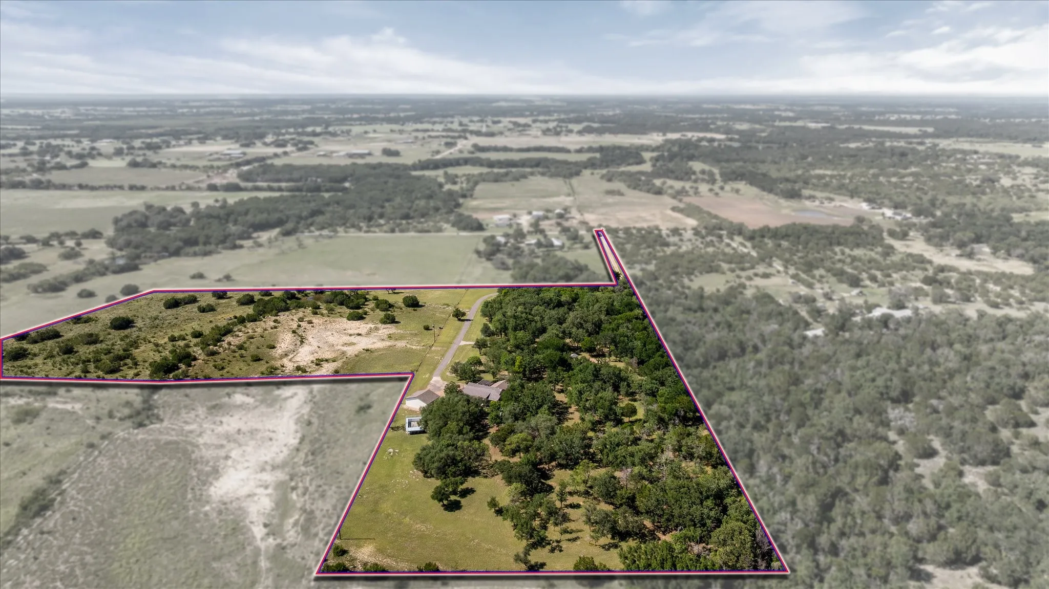Single Family Residence For Sale in Hood County , 15403 Mule Branch Court, Lipan, Texas 76462, 3 Bedroom, 2 Bathroom, 3 Garage spaces, 1,836 Sqft, built in 1995, mls#21306356, Real Estate Agent in Lipan, Homes For Sale in Hood county, Homes For Sale in Lipan, Realtor in Lipan Texas, Real Estate Brokerage Independent Realty Texas, Luminita Cordes Realtor
