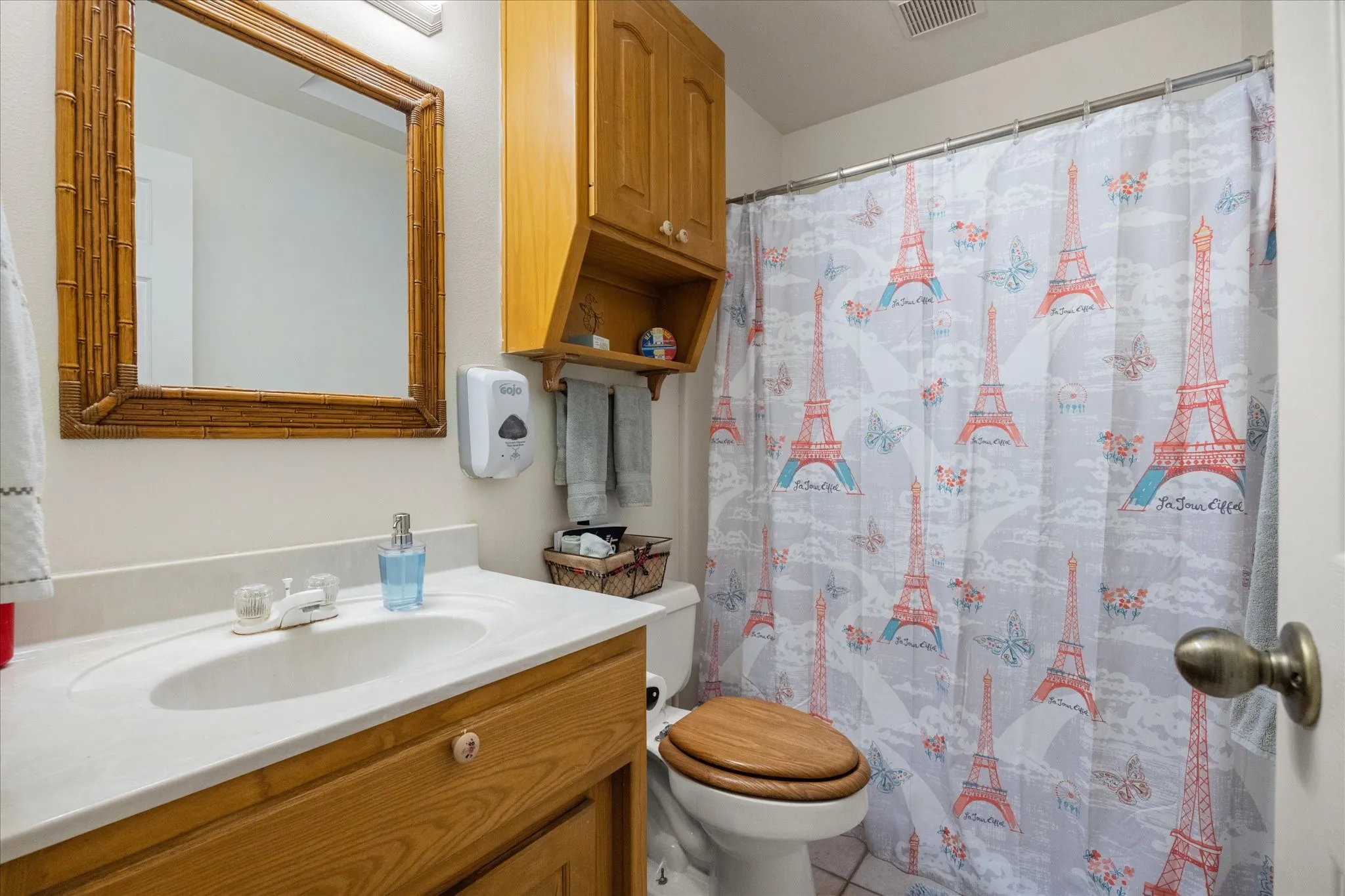 Single Family Residence For Sale in Hood County , 15403 Mule Branch Court, Lipan, Texas 76462, 3 Bedroom, 2 Bathroom, 3 Garage spaces, 1,836 Sqft, built in 1995, mls#21306356, Real Estate Agent in Lipan, Homes For Sale in Hood county, Homes For Sale in Lipan, Realtor in Lipan Texas, Real Estate Brokerage Independent Realty Texas, Luminita Cordes Realtor