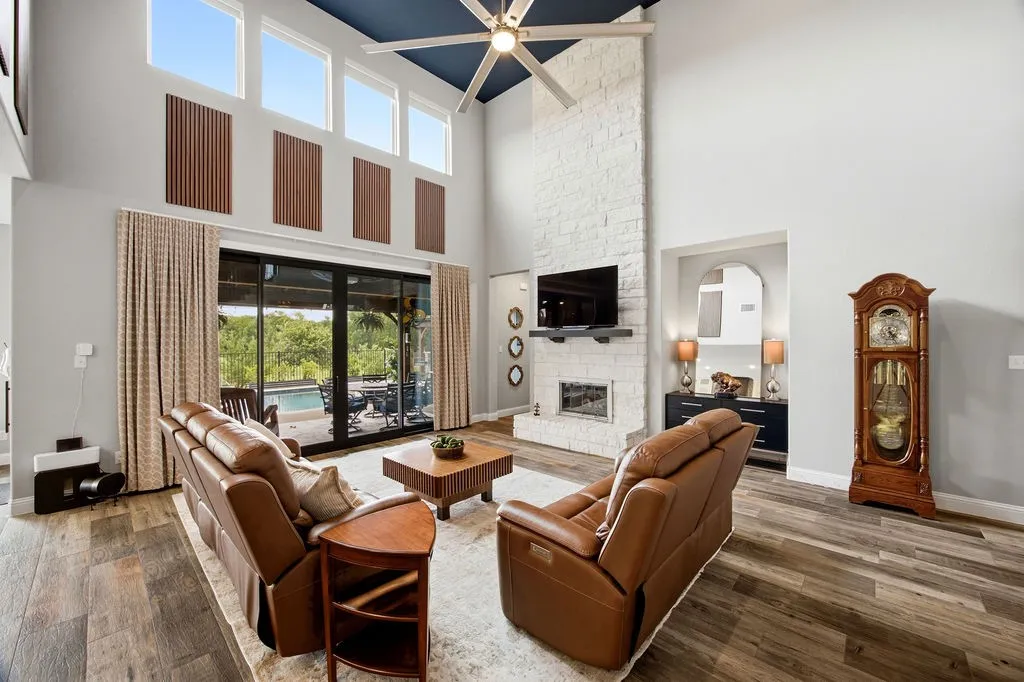 Single Family Residence For Sale in Collin County , 7500 River Park Drive, Mc Kinney, Texas 75071, 4 Bedroom, 5 Bathroom, 3 Garage spaces, 4,083 Sqft, built in 2018, mls#21302778, Real Estate Agent in Mc Kinney, Homes For Sale in Collin county, Homes For Sale in Mc Kinney, Realtor in Mc Kinney Texas, Real Estate Brokerage Independent Realty Texas, Luminita Cordes Realtor