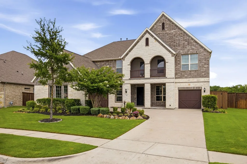 Single Family Residence For Sale in Collin County , 7500 River Park Drive, Mc Kinney, Texas 75071, 4 Bedroom, 5 Bathroom, 3 Garage spaces, 4,083 Sqft, built in 2018, mls#21302778, Real Estate Agent in Mc Kinney, Homes For Sale in Collin county, Homes For Sale in Mc Kinney, Realtor in Mc Kinney Texas, Real Estate Brokerage Independent Realty Texas, Luminita Cordes Realtor