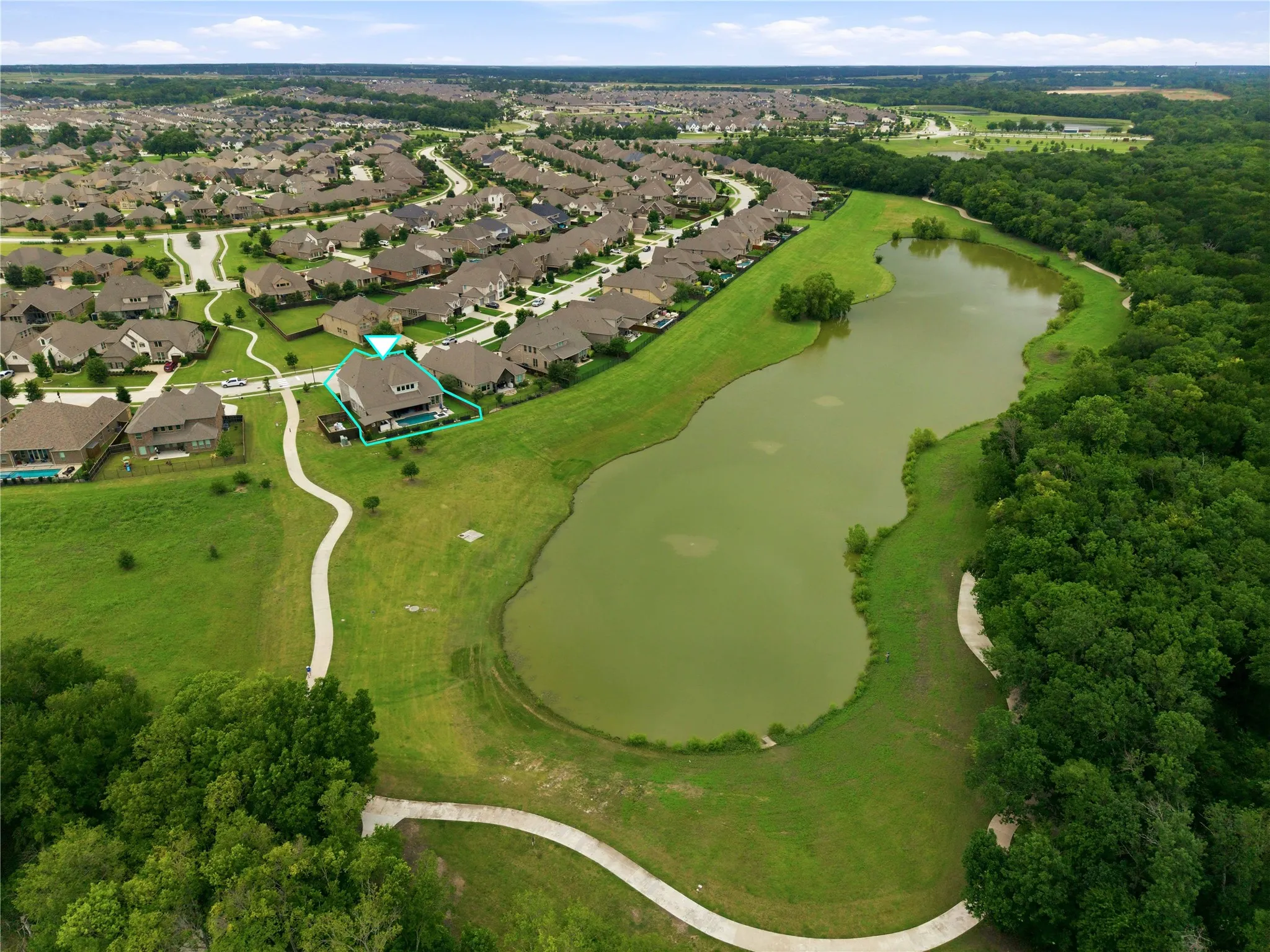 Single Family Residence For Sale in Collin County , 7500 River Park Drive, Mc Kinney, Texas 75071, 4 Bedroom, 5 Bathroom, 3 Garage spaces, 4,083 Sqft, built in 2018, mls#21302778, Real Estate Agent in Mc Kinney, Homes For Sale in Collin county, Homes For Sale in Mc Kinney, Realtor in Mc Kinney Texas, Real Estate Brokerage Independent Realty Texas, Luminita Cordes Realtor