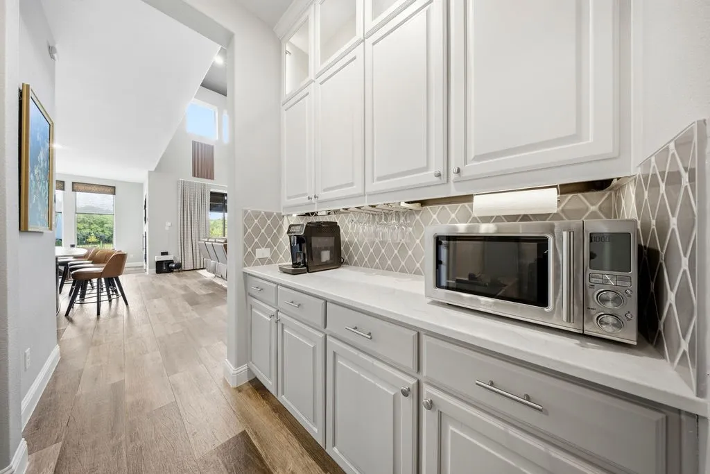Single Family Residence For Sale in Collin County , 7500 River Park Drive, Mc Kinney, Texas 75071, 4 Bedroom, 5 Bathroom, 3 Garage spaces, 4,083 Sqft, built in 2018, mls#21302778, Real Estate Agent in Mc Kinney, Homes For Sale in Collin county, Homes For Sale in Mc Kinney, Realtor in Mc Kinney Texas, Real Estate Brokerage Independent Realty Texas, Luminita Cordes Realtor