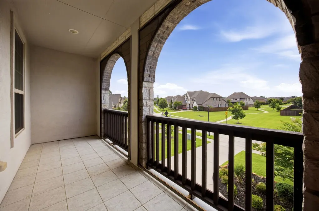 Single Family Residence For Sale in Collin County , 7500 River Park Drive, Mc Kinney, Texas 75071, 4 Bedroom, 5 Bathroom, 3 Garage spaces, 4,083 Sqft, built in 2018, mls#21302778, Real Estate Agent in Mc Kinney, Homes For Sale in Collin county, Homes For Sale in Mc Kinney, Realtor in Mc Kinney Texas, Real Estate Brokerage Independent Realty Texas, Luminita Cordes Realtor