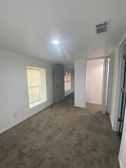 Single Family Residence For Rent in Henderson County , 410 Pleasure Land Road, Gun Barrel City, Texas 75156, 3 Bedroom, 3 Bathroom, Garage spaces, 2,144 Sqft, built in 1976, mls#21306679, Real Estate Agent in Gun Barrel City, Homes For Rent in Henderson county, Homes For Rent in Gun Barrel City, Realtor in Gun Barrel City Texas, Real Estate Brokerage Independent Realty Texas, Luminita Cordes Realtor