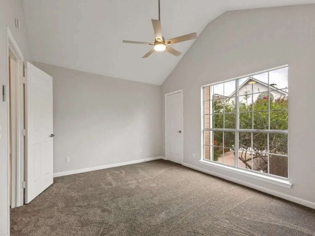 Condominium For Sale in Collin County , 17910 Windflower Way 2302, Dallas, Texas 75252, 3 Bedroom, 3 Bathroom, Garage spaces, 1,297 Sqft, built in 1985, mls#21306698, Real Estate Agent in Dallas, Homes For Sale in Collin county, Homes For Sale in Dallas, Realtor in Dallas Texas, Real Estate Brokerage Independent Realty Texas, Luminita Cordes Realtor