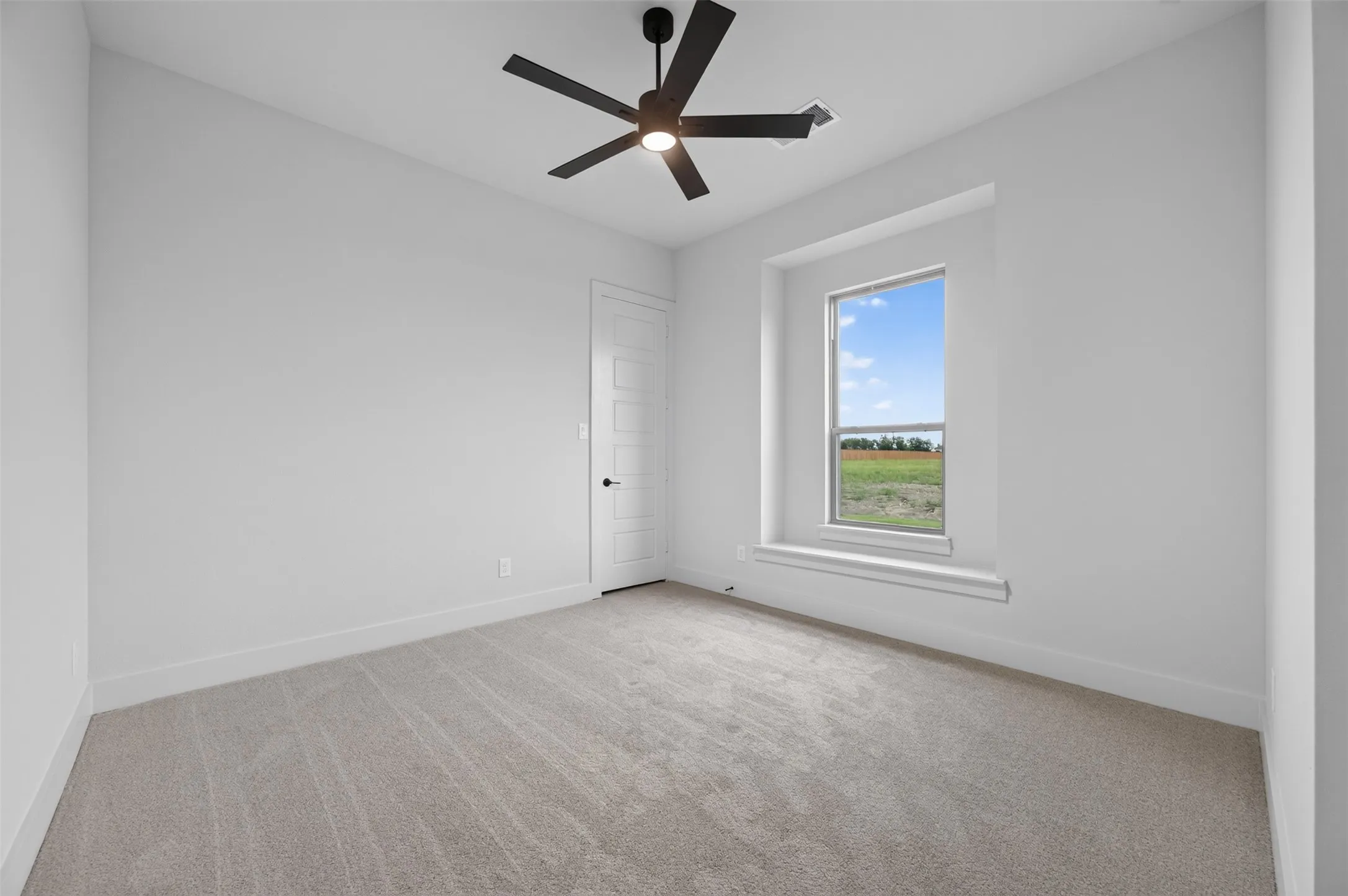 Single Family Residence For Sale in Ellis County , 253 Samir Lane, Waxahachie, Texas 75165, 4 Bedroom, 3 Bathroom, 3 Garage spaces, 3,168 Sqft, built in 2026, mls#21304965, Real Estate Agent in Waxahachie, Homes For Sale in Ellis county, Homes For Sale in Waxahachie, Realtor in Waxahachie Texas, Real Estate Brokerage Independent Realty Texas, Luminita Cordes Realtor