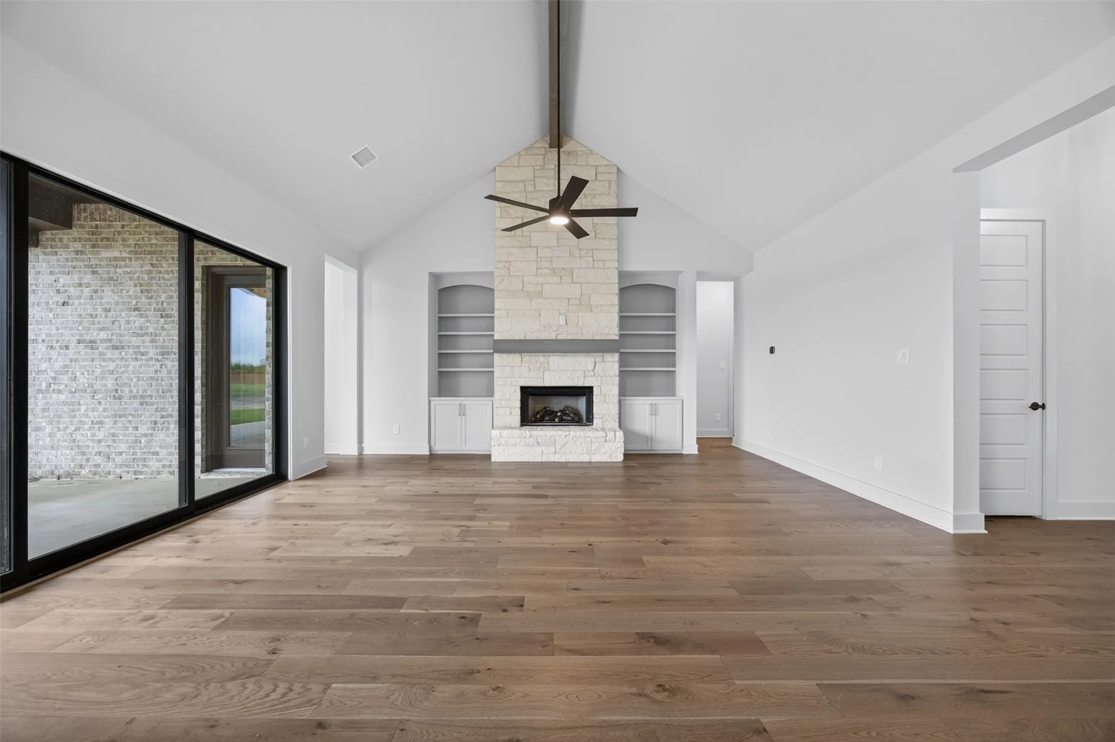 Single Family Residence For Sale in Ellis County , 253 Samir Lane, Waxahachie, Texas 75165, 4 Bedroom, 3 Bathroom, 3 Garage spaces, 3,168 Sqft, built in 2026, mls#21304965, Real Estate Agent in Waxahachie, Homes For Sale in Ellis county, Homes For Sale in Waxahachie, Realtor in Waxahachie Texas, Real Estate Brokerage Independent Realty Texas, Luminita Cordes Realtor